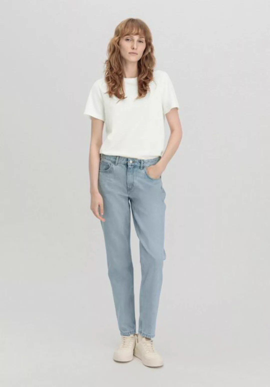 Hessnatur Bequeme Jeans HANNA High Rise Mom aus reinem Bio-Denim (1-tlg) günstig online kaufen