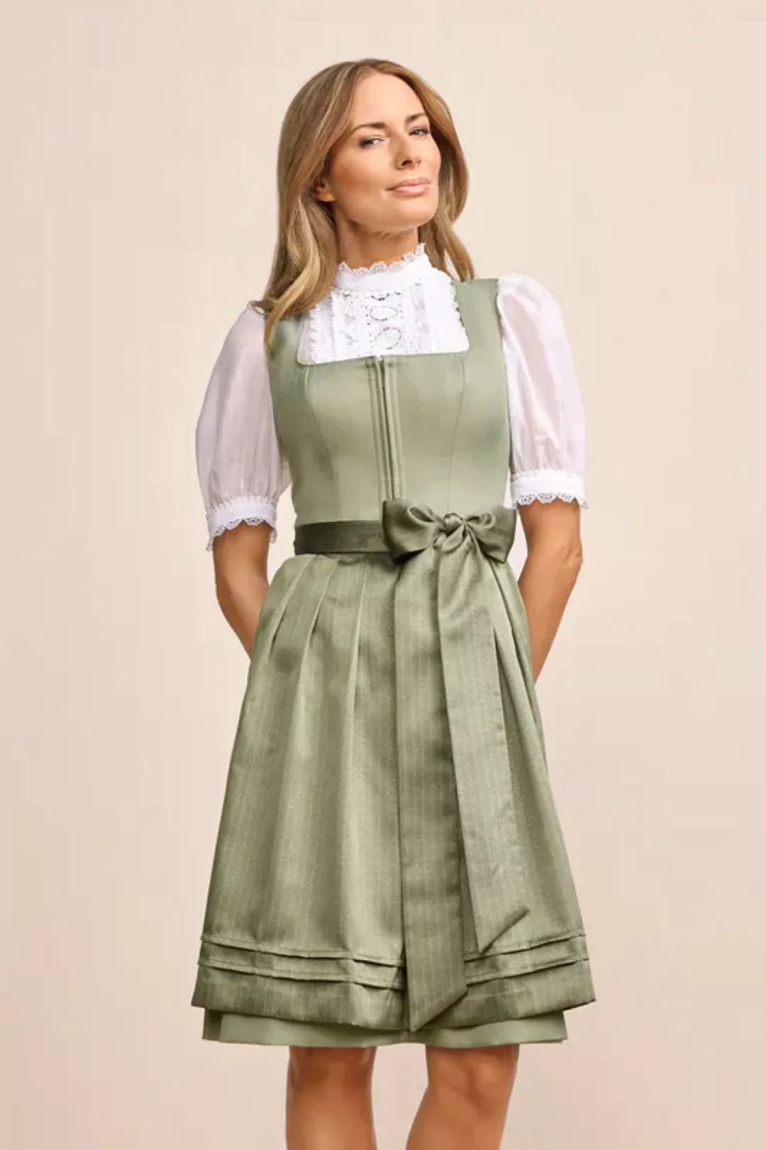 Dirndl Lillie (60cm) günstig online kaufen