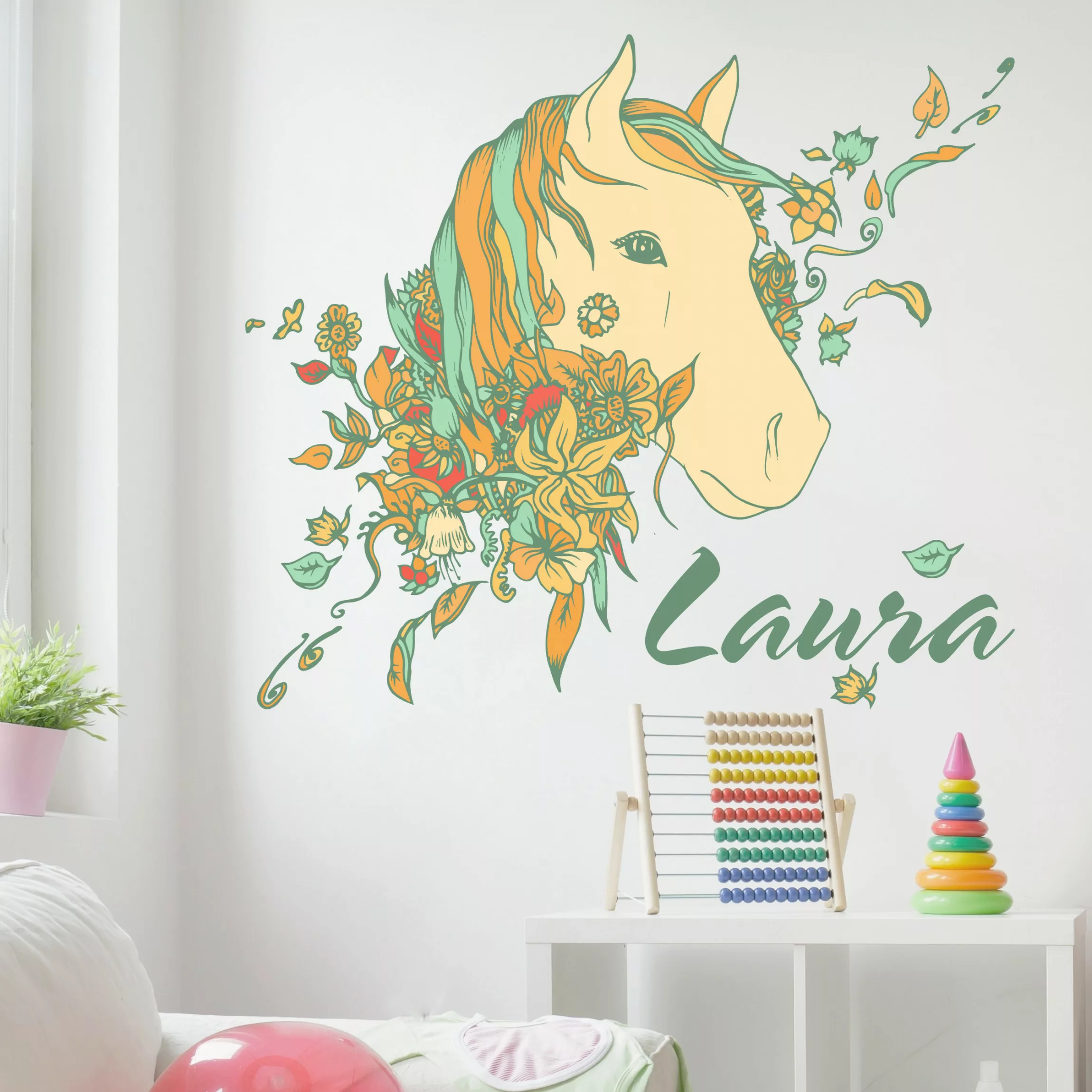 Wunschtext-Wandtattoo Kinderzimmer Blumen Pferd mit Wunschname günstig online kaufen
