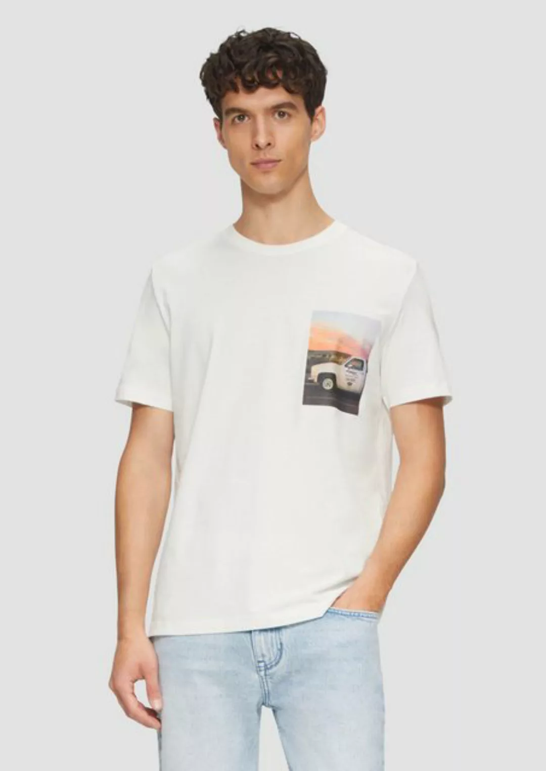 s.Oliver Kurzarmshirt Baumwoll-T-Shirt mit Fotoprint Artwork günstig online kaufen