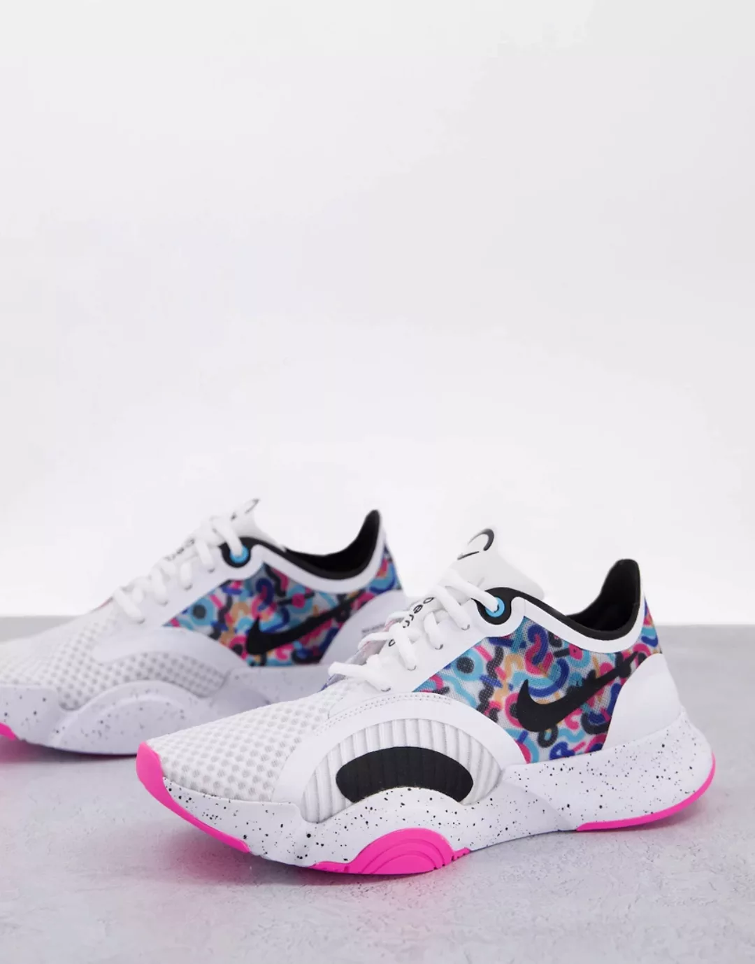 Nike – Superprep Go – Sneaker in Schwarz und Weiß günstig online kaufen
