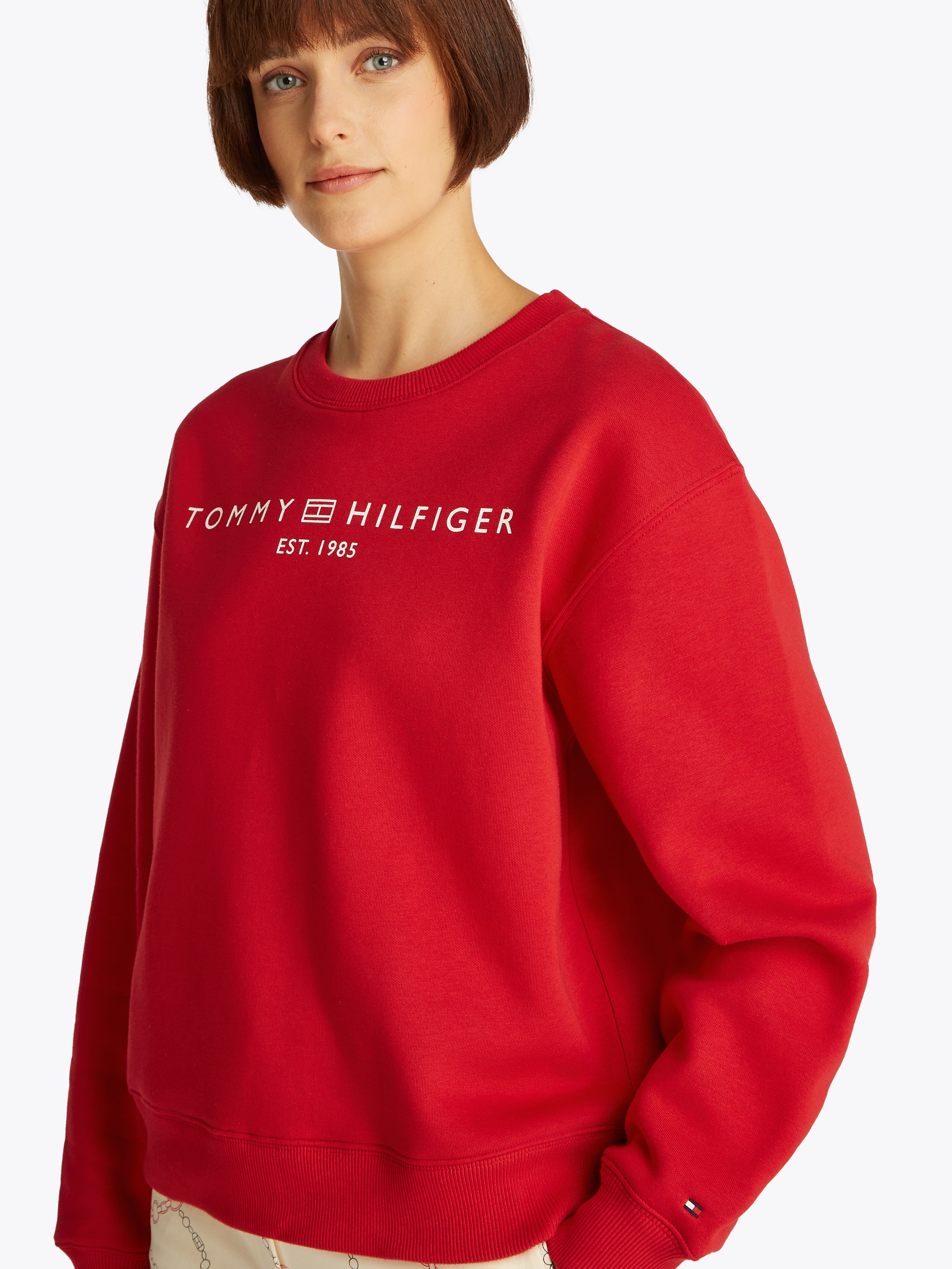 Tommy Hilfiger Sweatshirt "MDRN REG CORP LOGO C-NK SWTSHRT", mit Logoschrif günstig online kaufen