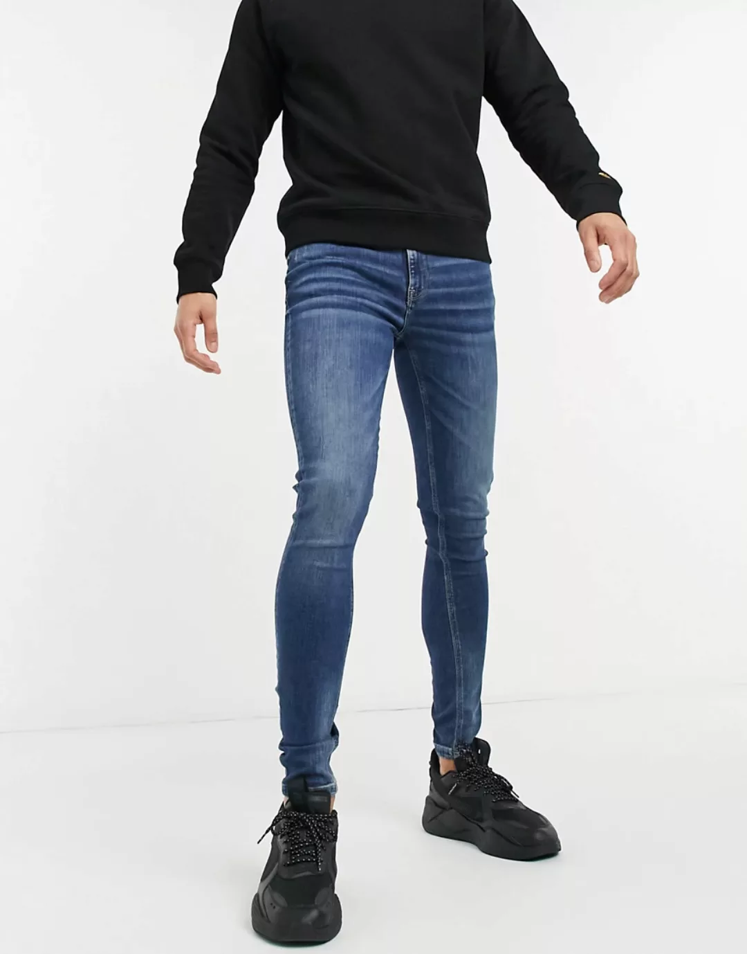 River Island – Spray-on-Jeans in Mittelblau günstig online kaufen
