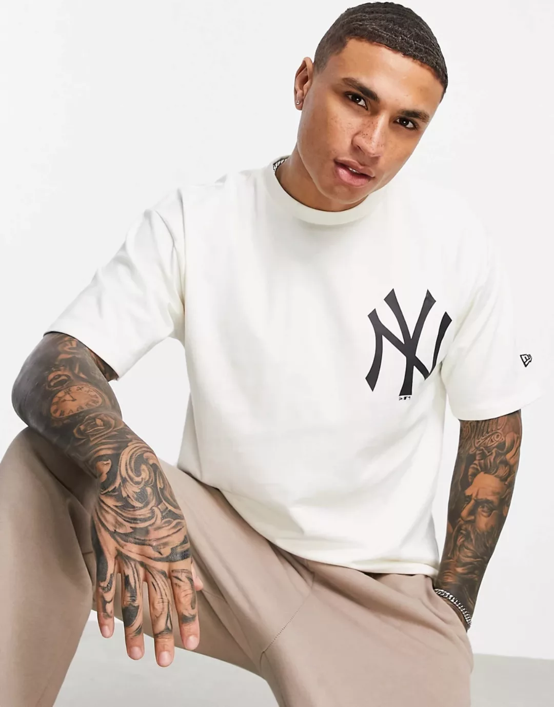 New Era – New York Yankees – Oversize T-Shirt in Weiß günstig online kaufen