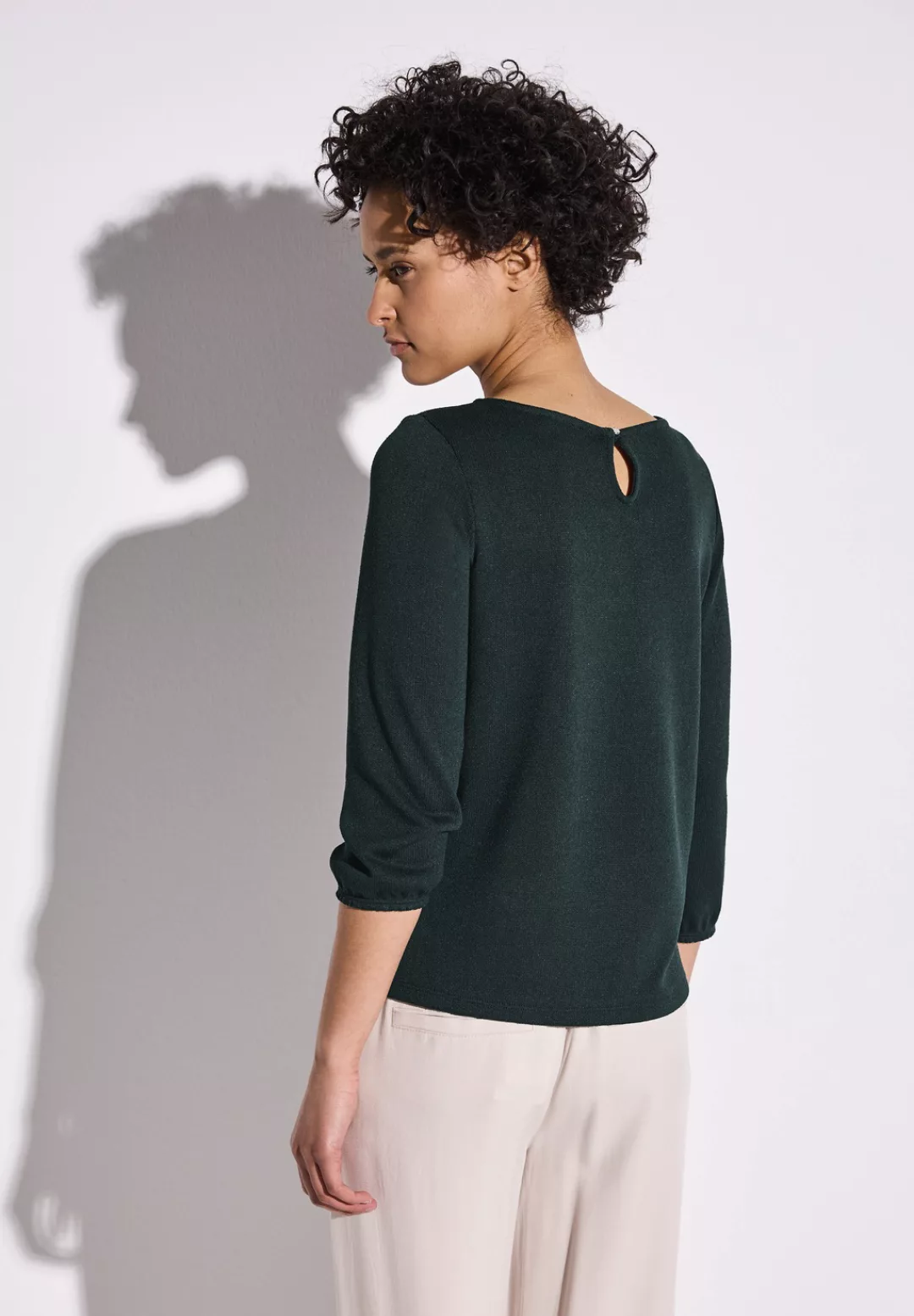 STREET ONE 3/4-Arm-Shirt, mit kleinem Cut-Out am Rücken günstig online kaufen