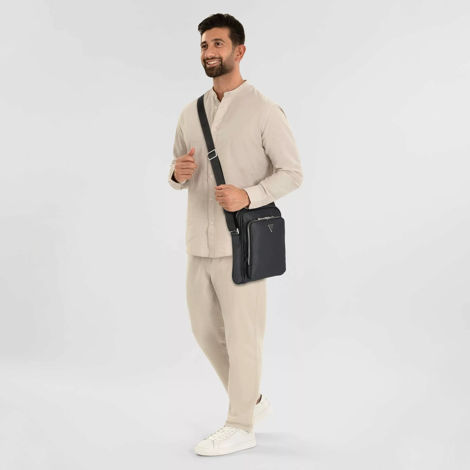 Guess Umhängetasche Milano, Polyurethan günstig online kaufen