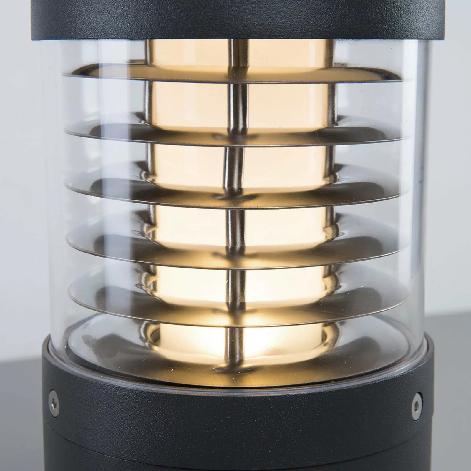 Abgeblendete LED-Sockelleuchte Lucius günstig online kaufen