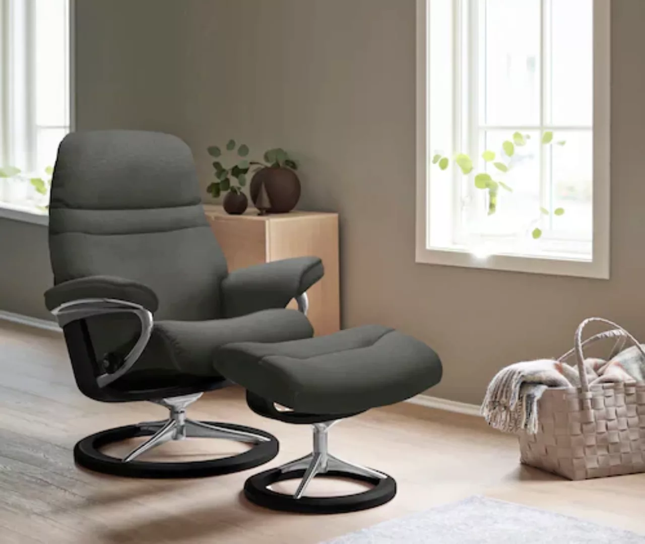 Stressless® Relaxsessel »Sunrise«, (Set, Relaxsessel mit Hocker), mit Signa günstig online kaufen