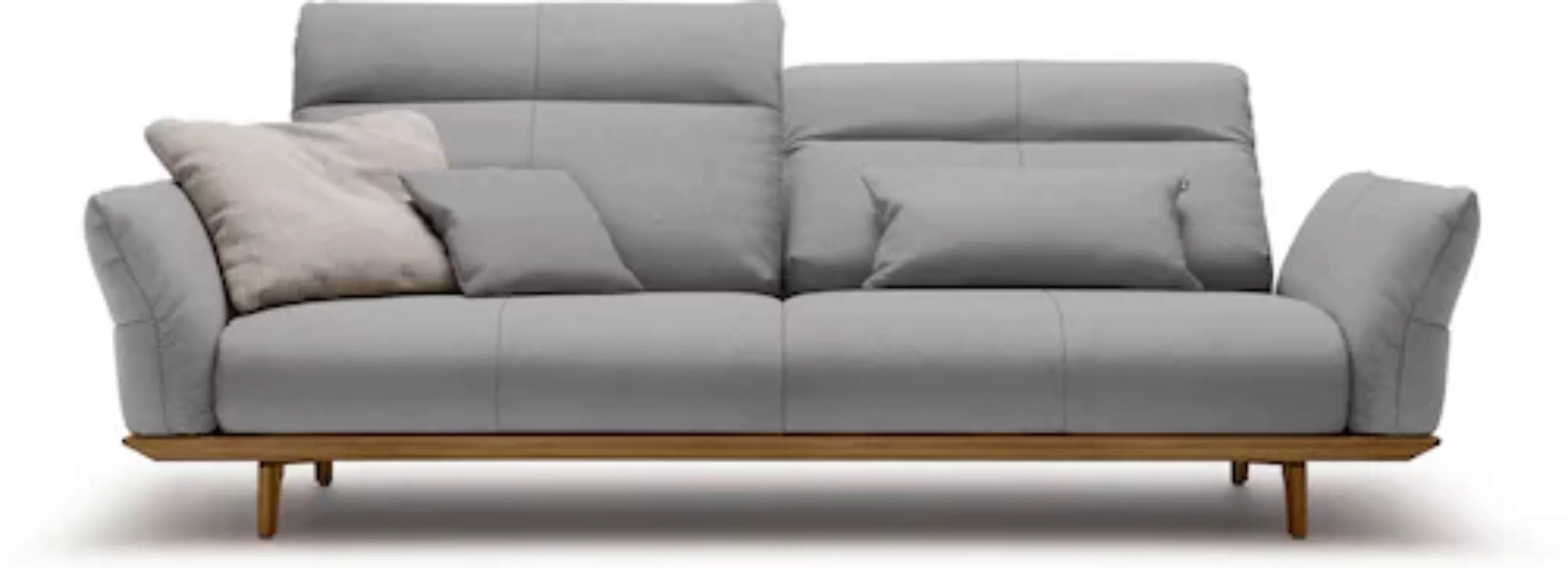 hülsta sofa 3,5-Sitzer »hs.460«, Sockel und Füße in Nussbaum, Breite 228 cm günstig online kaufen