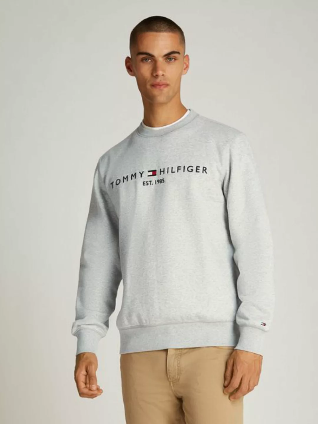 Tommy Hilfiger Sweatshirt "TOMMY LOGO SWEATSHIRT", mit klassischem Rundhals günstig online kaufen