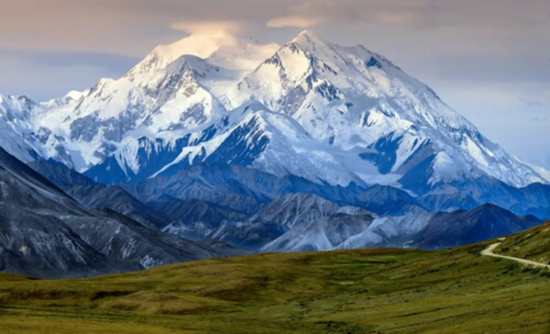 Papermoon Fototapete »MOUNT MCKINLEY-ALASKY GEBIRGE WALD BERGE SONNE ALPEN« günstig online kaufen