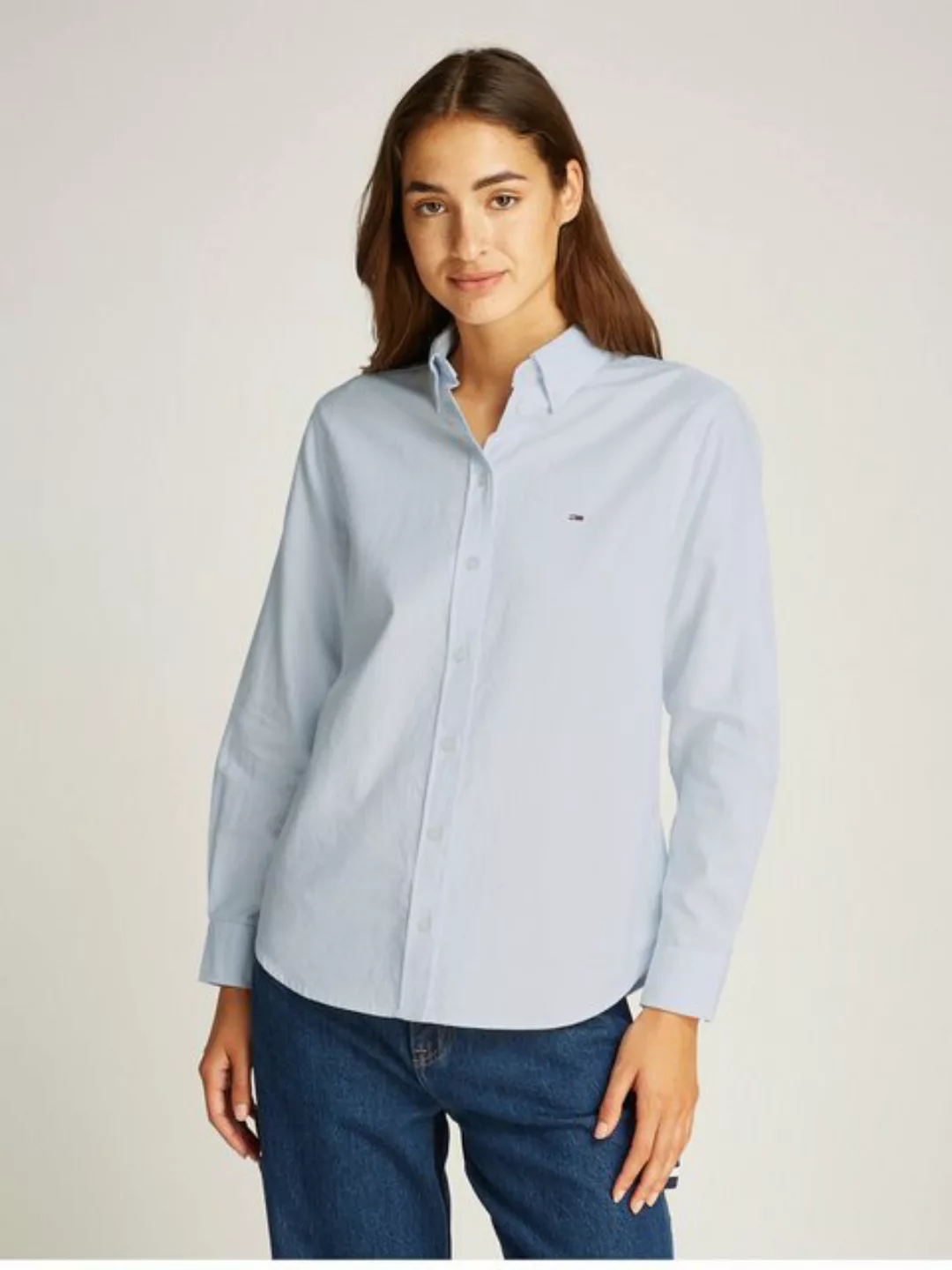 Tommy Jeans Hemdbluse TJW REG OXFORD SHIRT mit Logostickerei günstig online kaufen