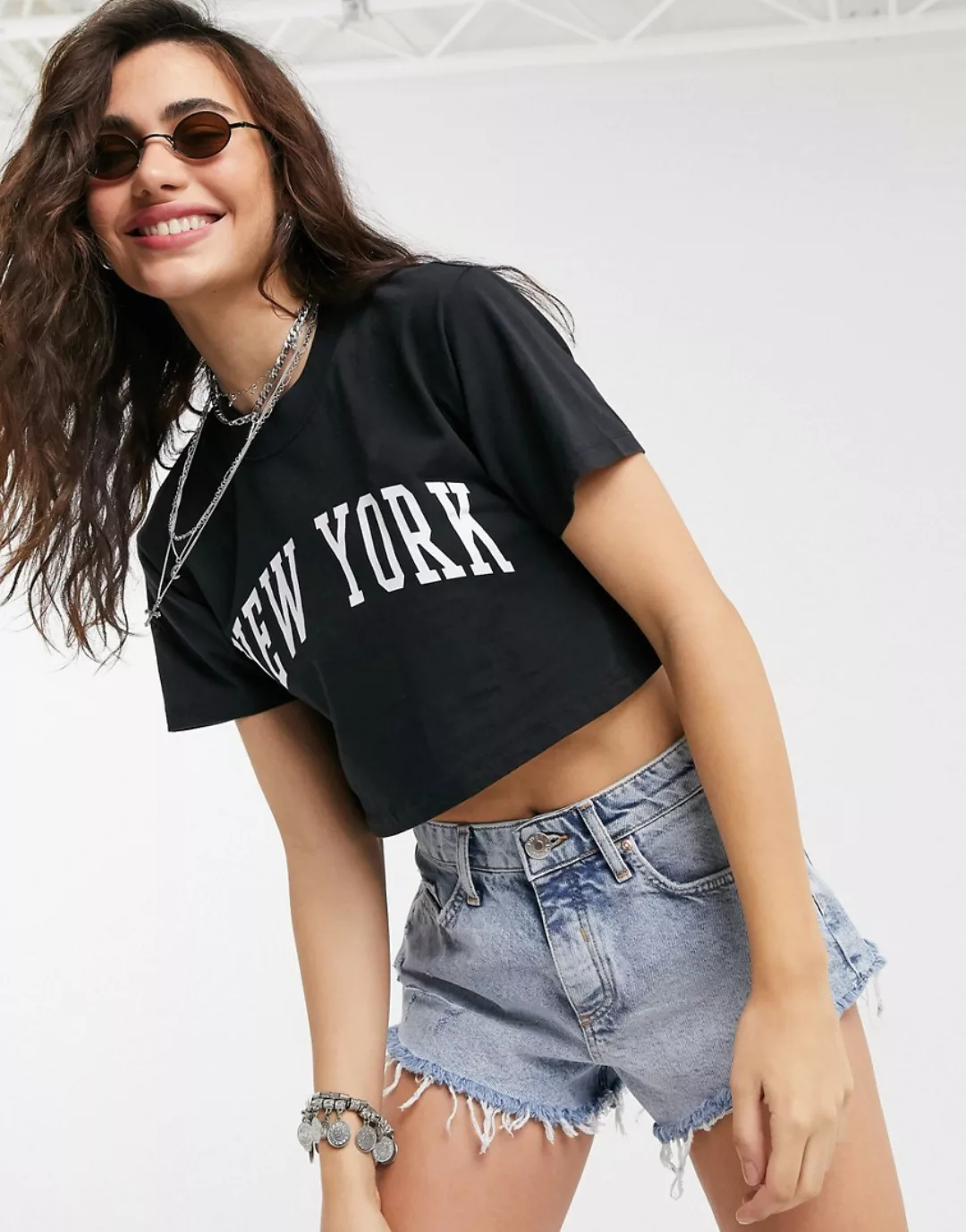 Topshop – Schwarzes T-Shirt mit Schriftzug im College-Stil günstig online kaufen