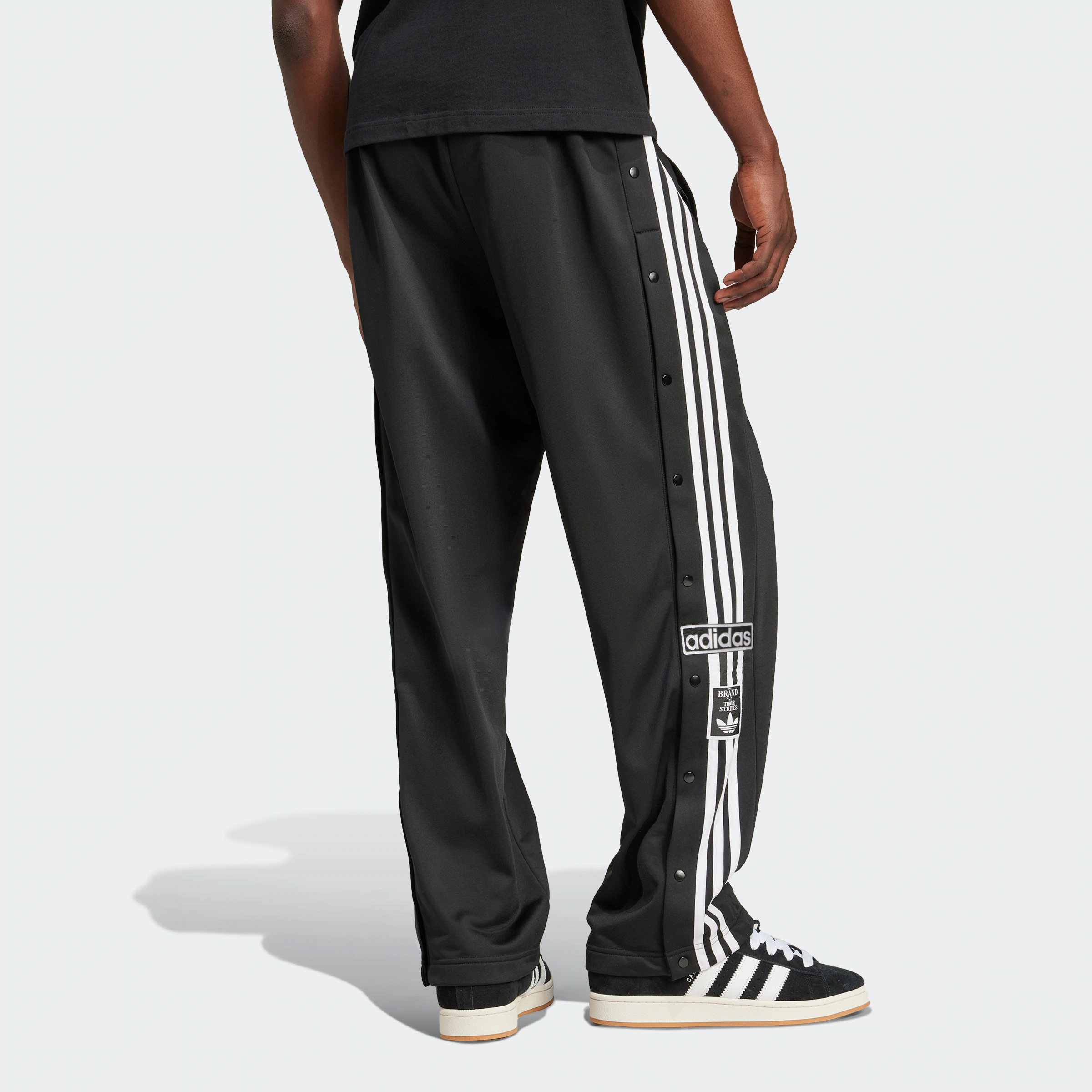 adidas Originals Sporthose "ADIBREAK", (1 tlg.), Knopfleiste am Bein, Knopf günstig online kaufen