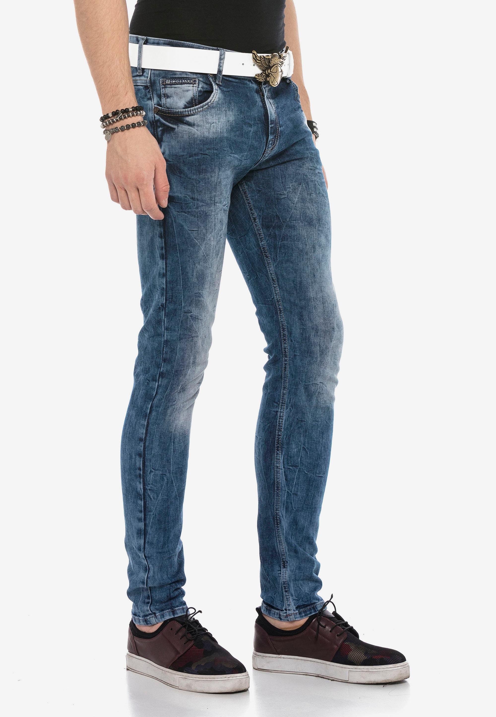 Cipo & Baxx Bequeme Jeans, mit optimaler Passform in Slim-Straight Fit günstig online kaufen