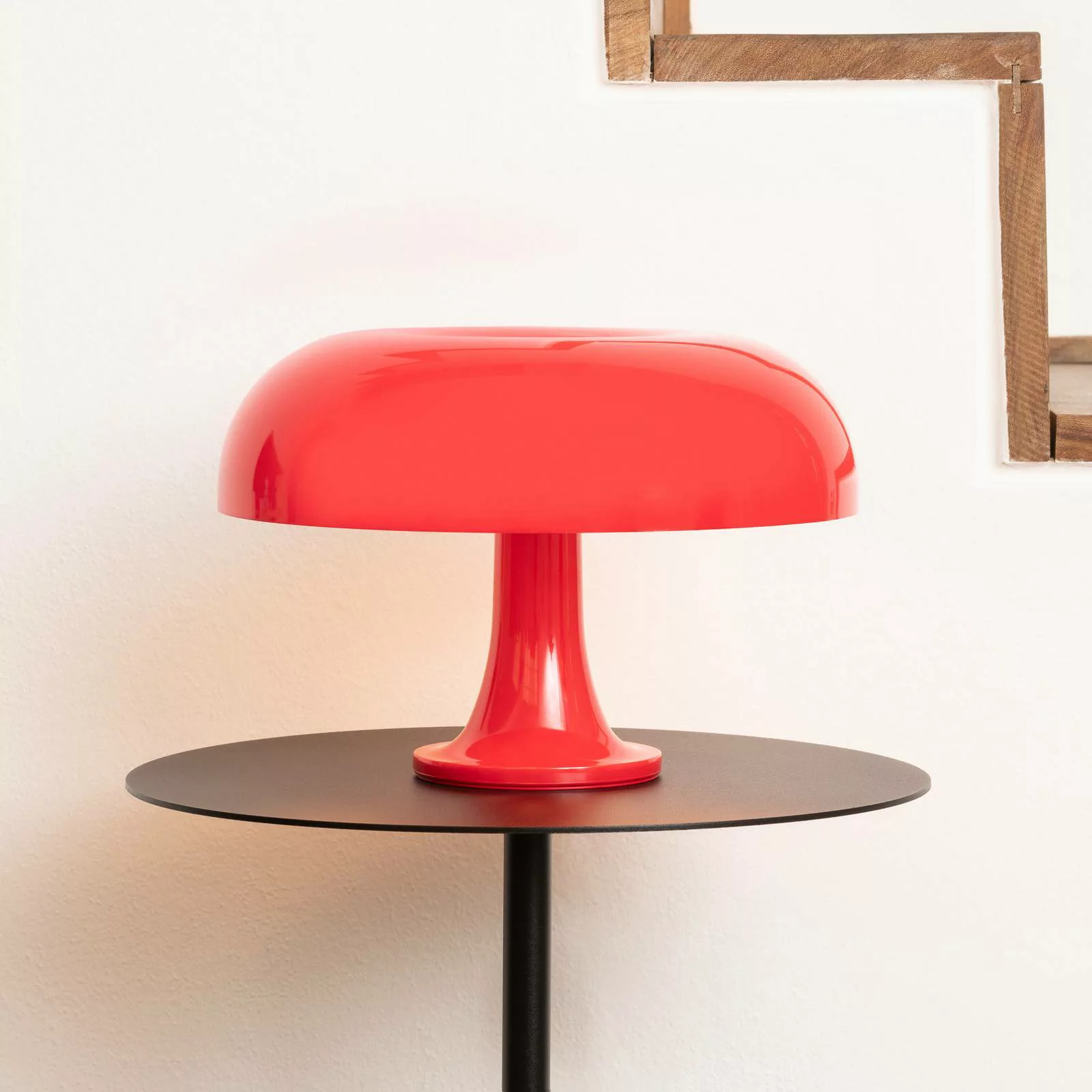 Artemide Nessino - Designer-Tischleuchte, rot günstig online kaufen