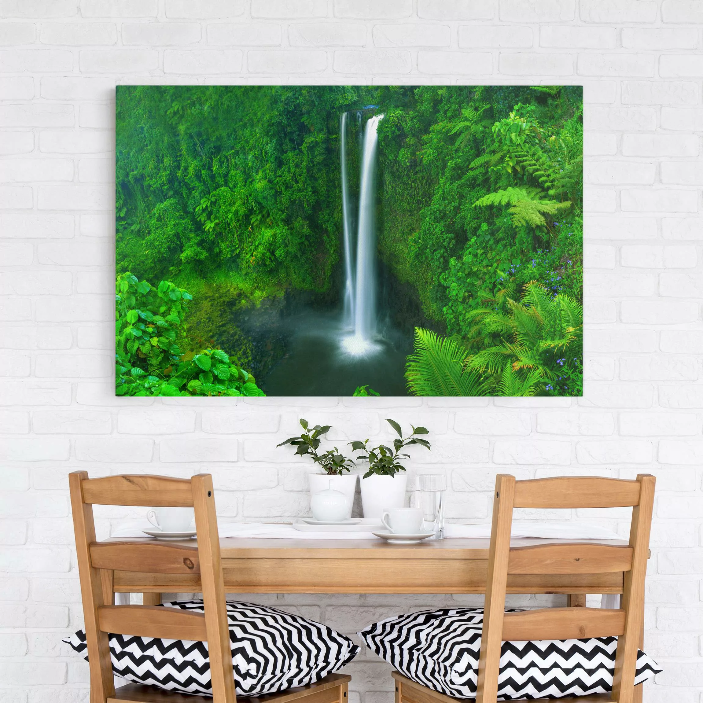 Leinwandbild Wasserfall - Querformat Paradiesischer Wasserfall günstig online kaufen