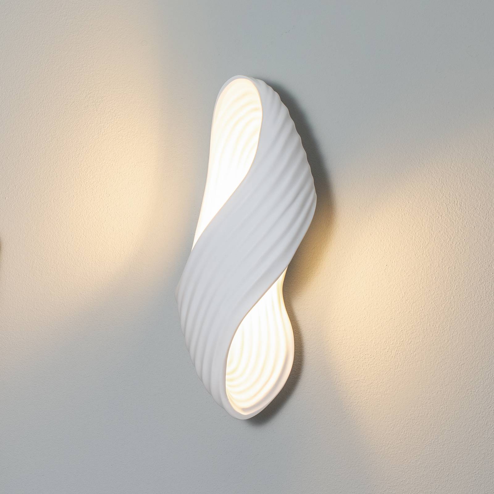 Lindby Wandleuchte Ornela, weiß, Gips, Höhe 29,5 cm günstig online kaufen