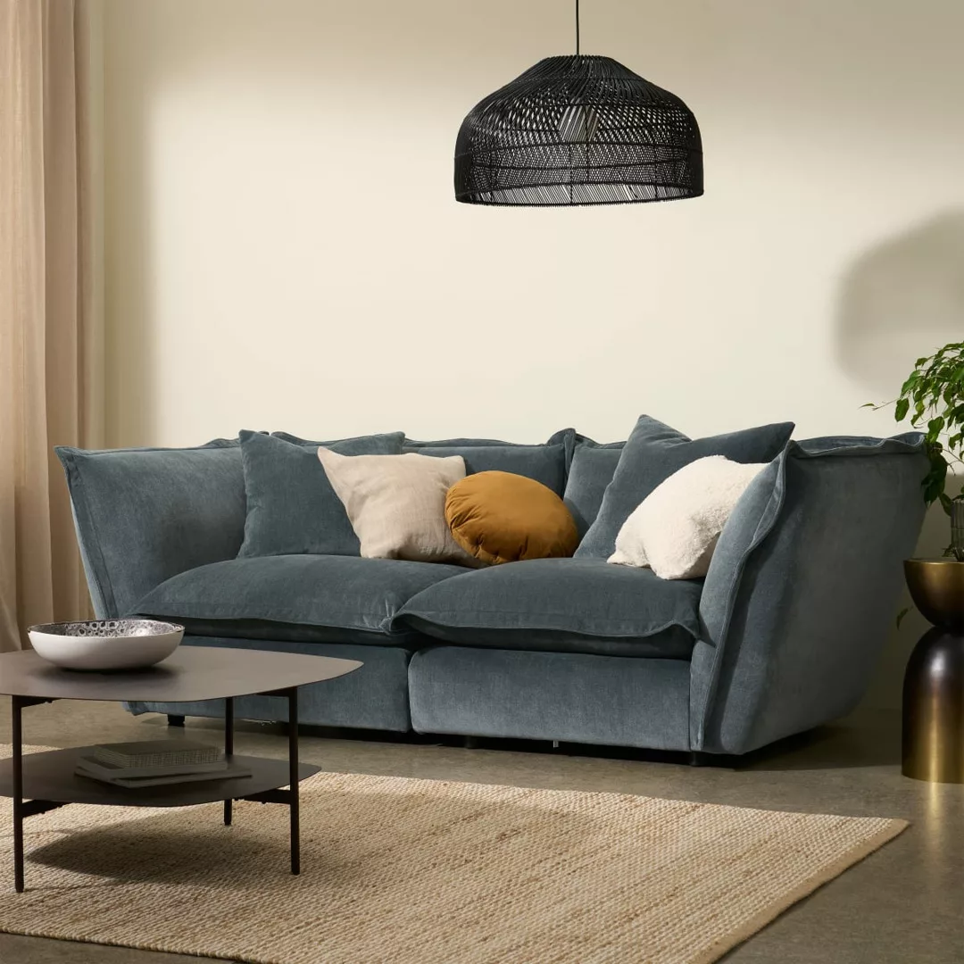 Fernsby 2-Sitzer Sofa, Chenille in Atlantikblau - MADE.com günstig online kaufen