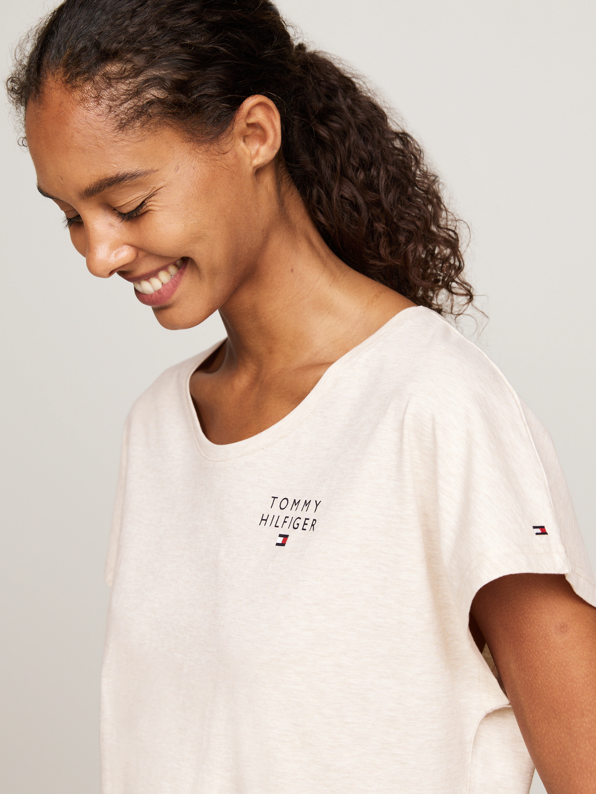 Tommy Hilfiger Underwear T-Shirt SS TEE mit Logo auf der Brust günstig online kaufen