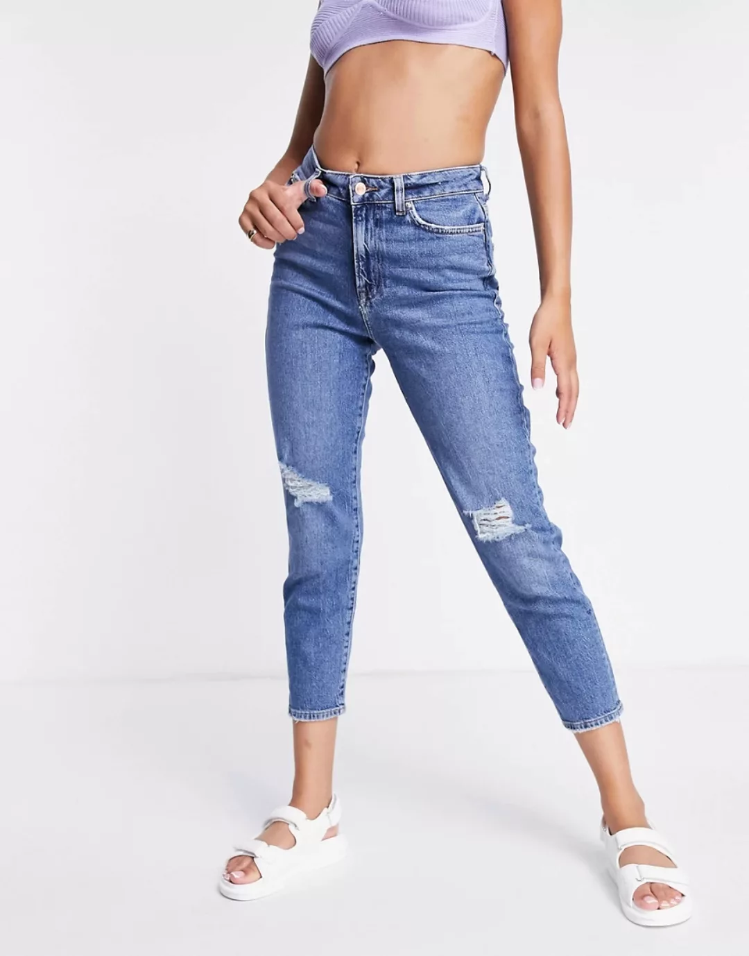 New Look – Gerippte Mom-Jeans in Mittelblau günstig online kaufen