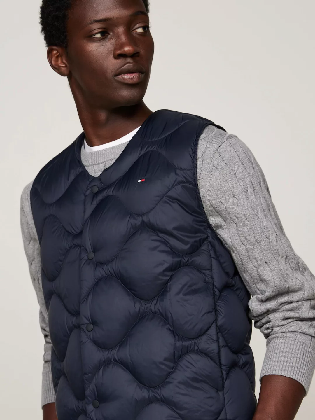 Tommy Hilfiger Steppweste ONION QUILTED DOWN LINER VEST mit Zwiebelsteppung günstig online kaufen