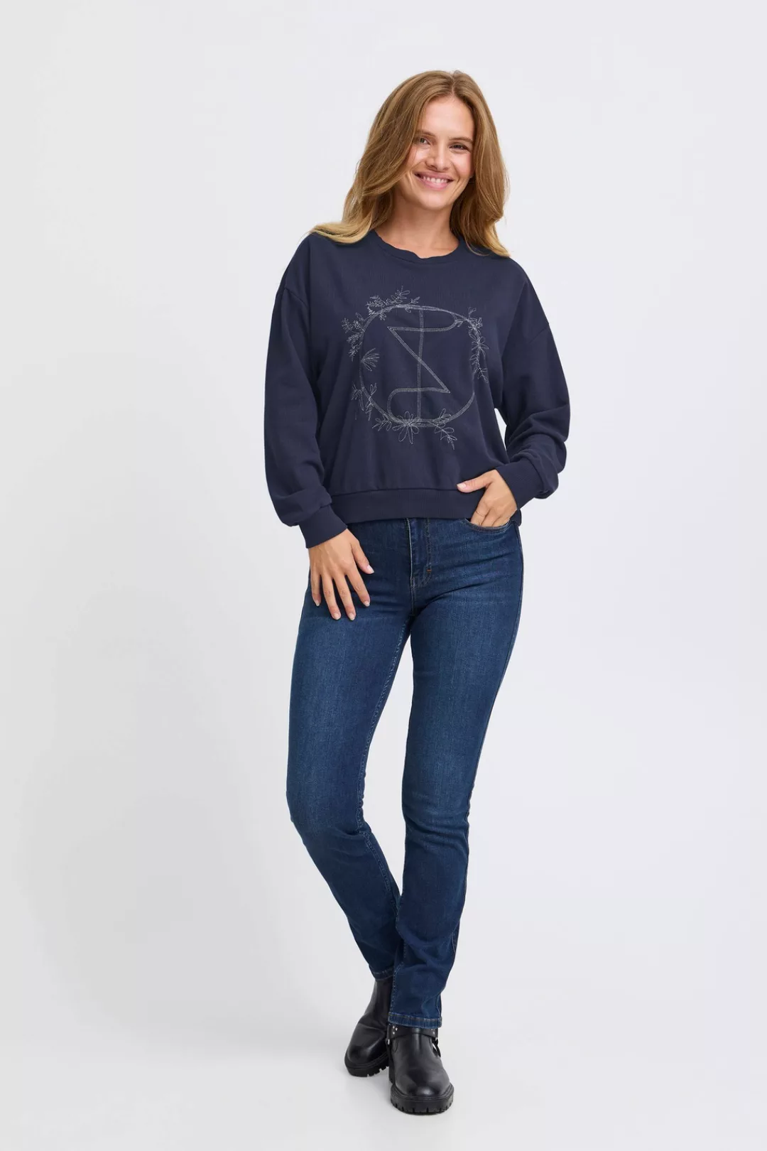 Pulz Jeans Rundhalspullover PZTABITA Logo Sweatshirt stylischer Pullover günstig online kaufen