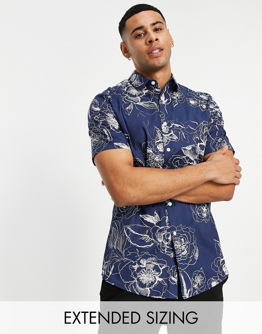 ASOS DESIGN – Schmales, elastisches Hemd mit Blumenmuster in Marineblau günstig online kaufen