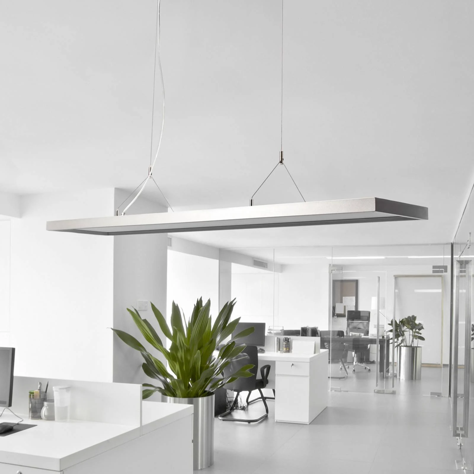 Dimmbare Büro-LED-Pendelleuchte Dorean günstig online kaufen