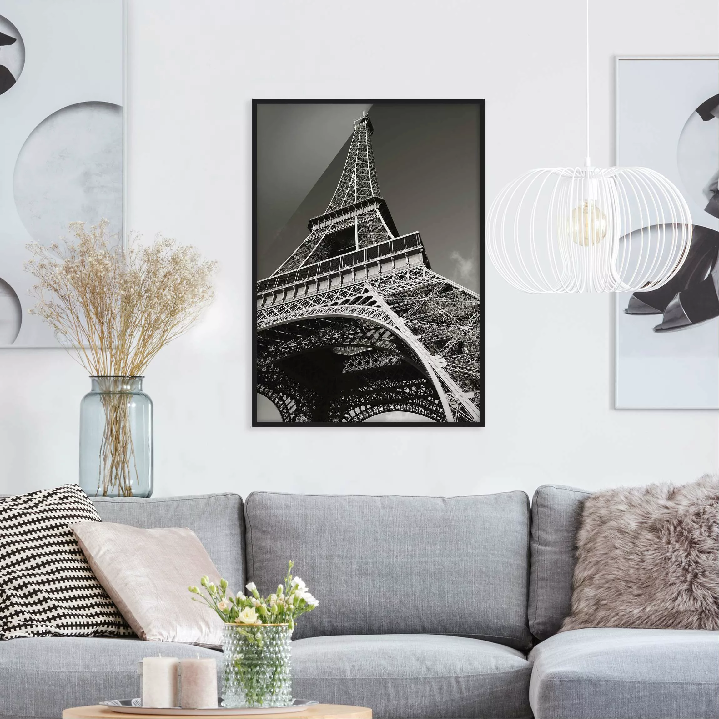 Bild mit Rahmen Architektur & Skyline - Hochformat Eiffelturm günstig online kaufen