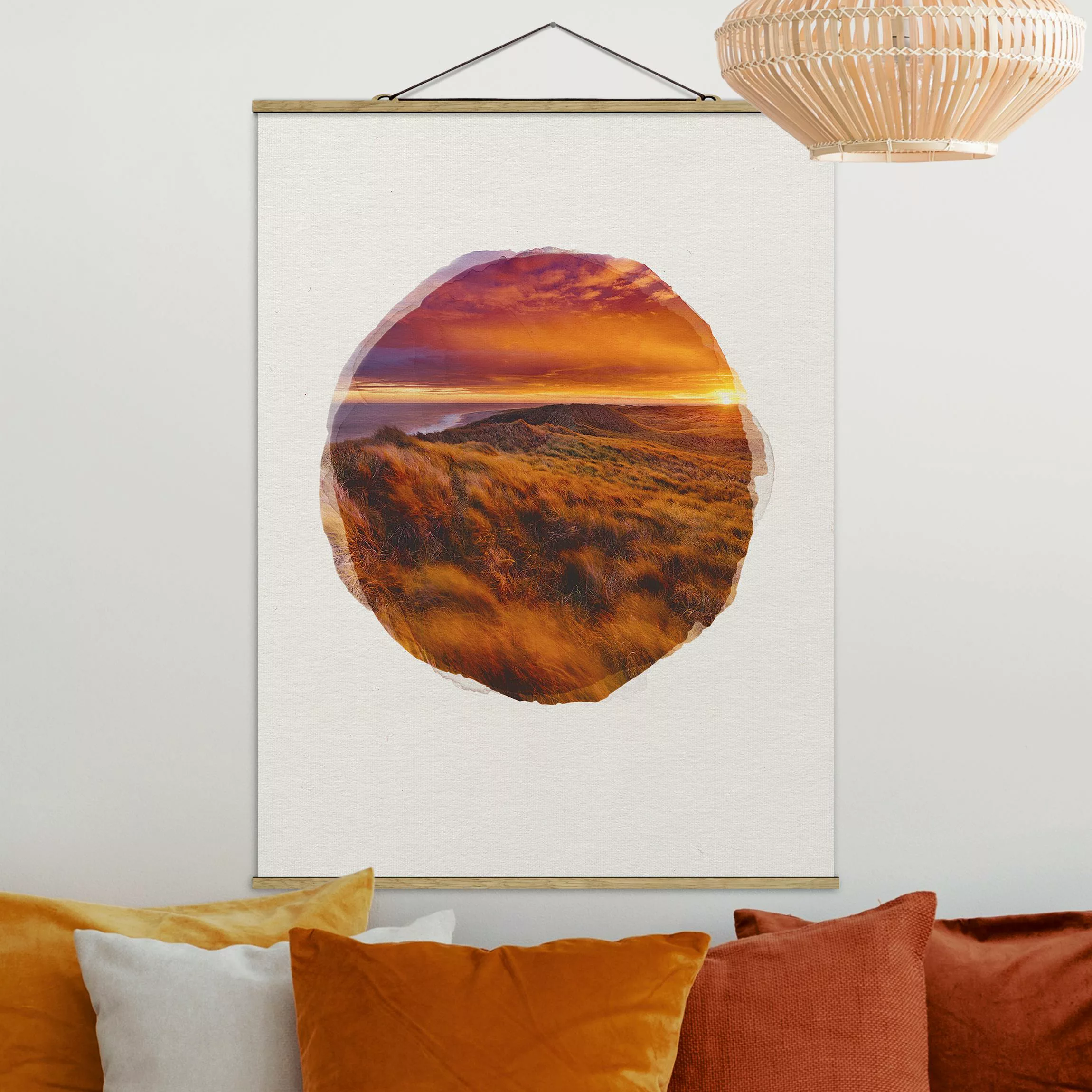 Stoffbild Strand mit Posterleisten - Hochformat Wasserfarben - Sonnenaufgan günstig online kaufen