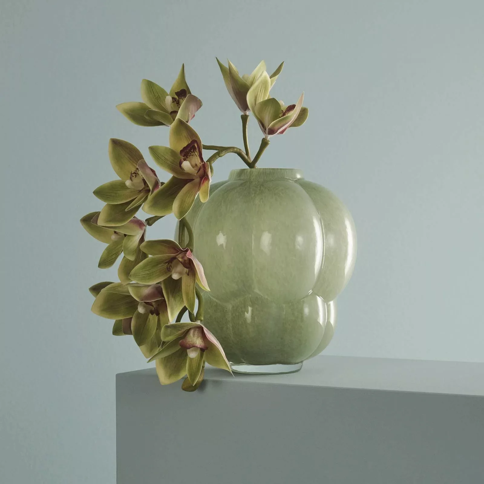 AYTM Vase Uva, Glas, grün, Ø 26 cm, Höhe 28 cm, mundgeblasen günstig online kaufen