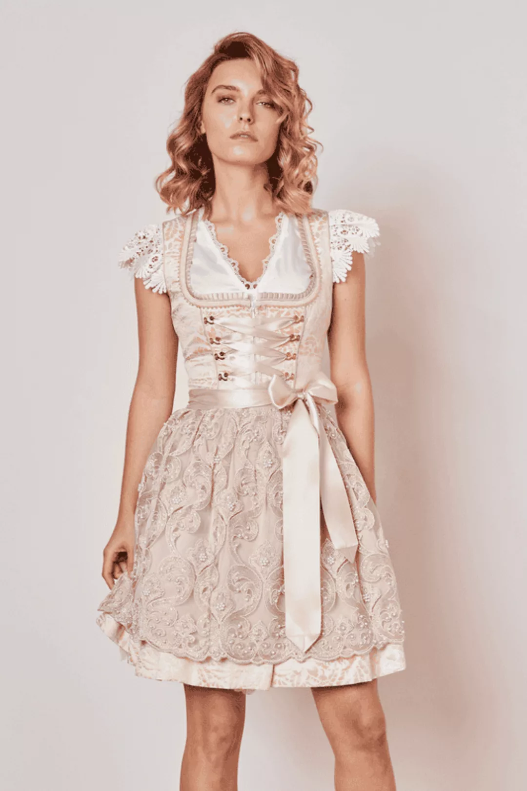 Dirndl Lari (50cm) günstig online kaufen