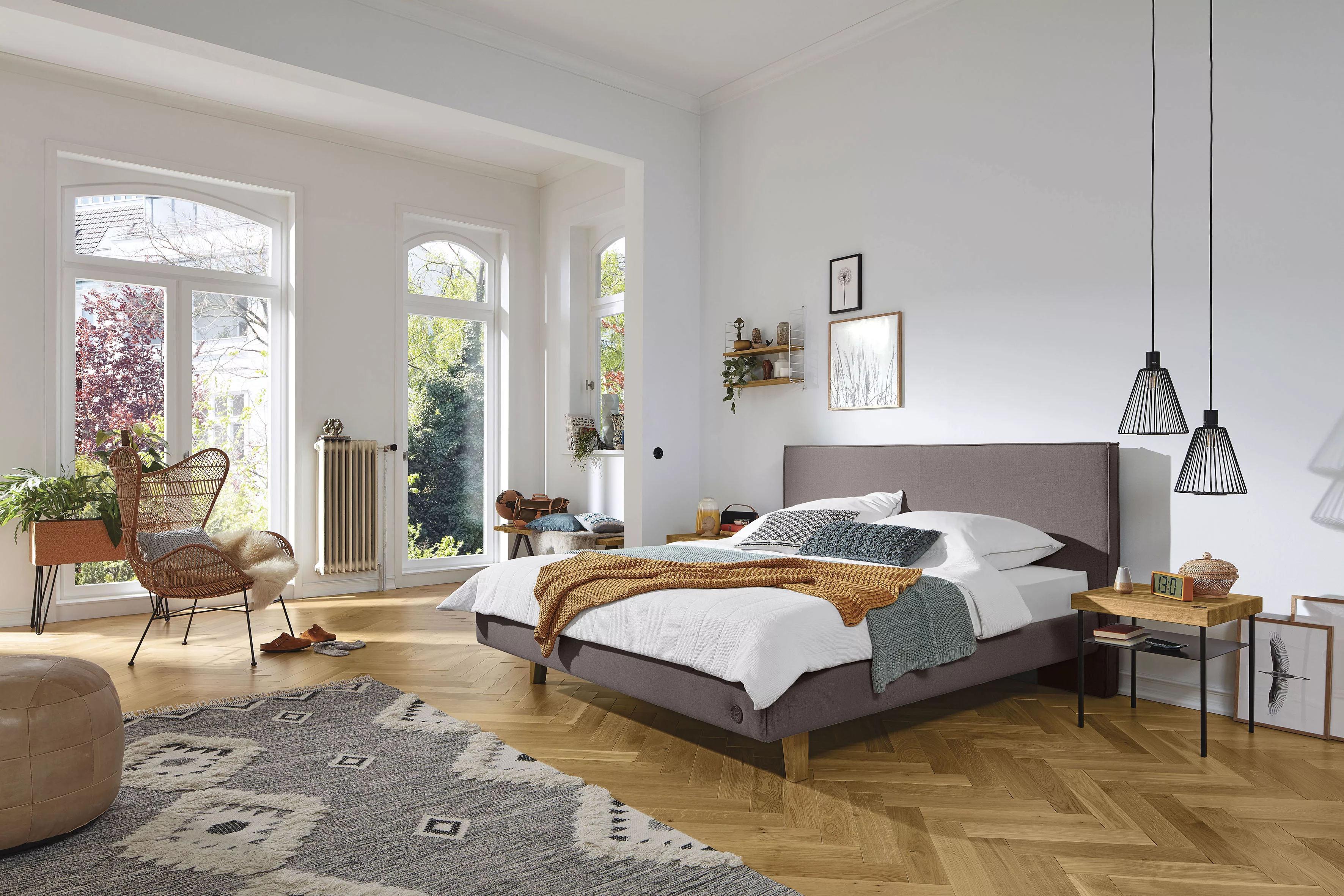 Birkenstock Polsterbett "Graz", mit hohem, kubischem Kopfteil, Füße in Eich günstig online kaufen