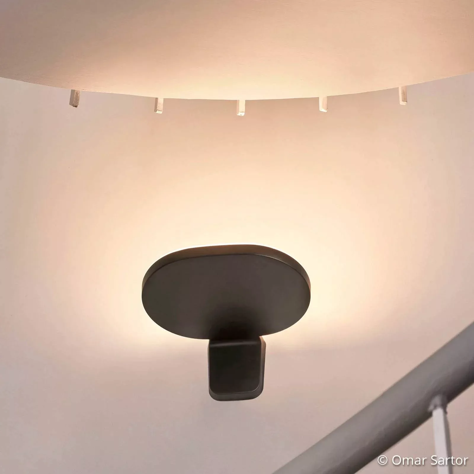 FLOS Oplight W1 LED-Wandleuchte, schwarz günstig online kaufen