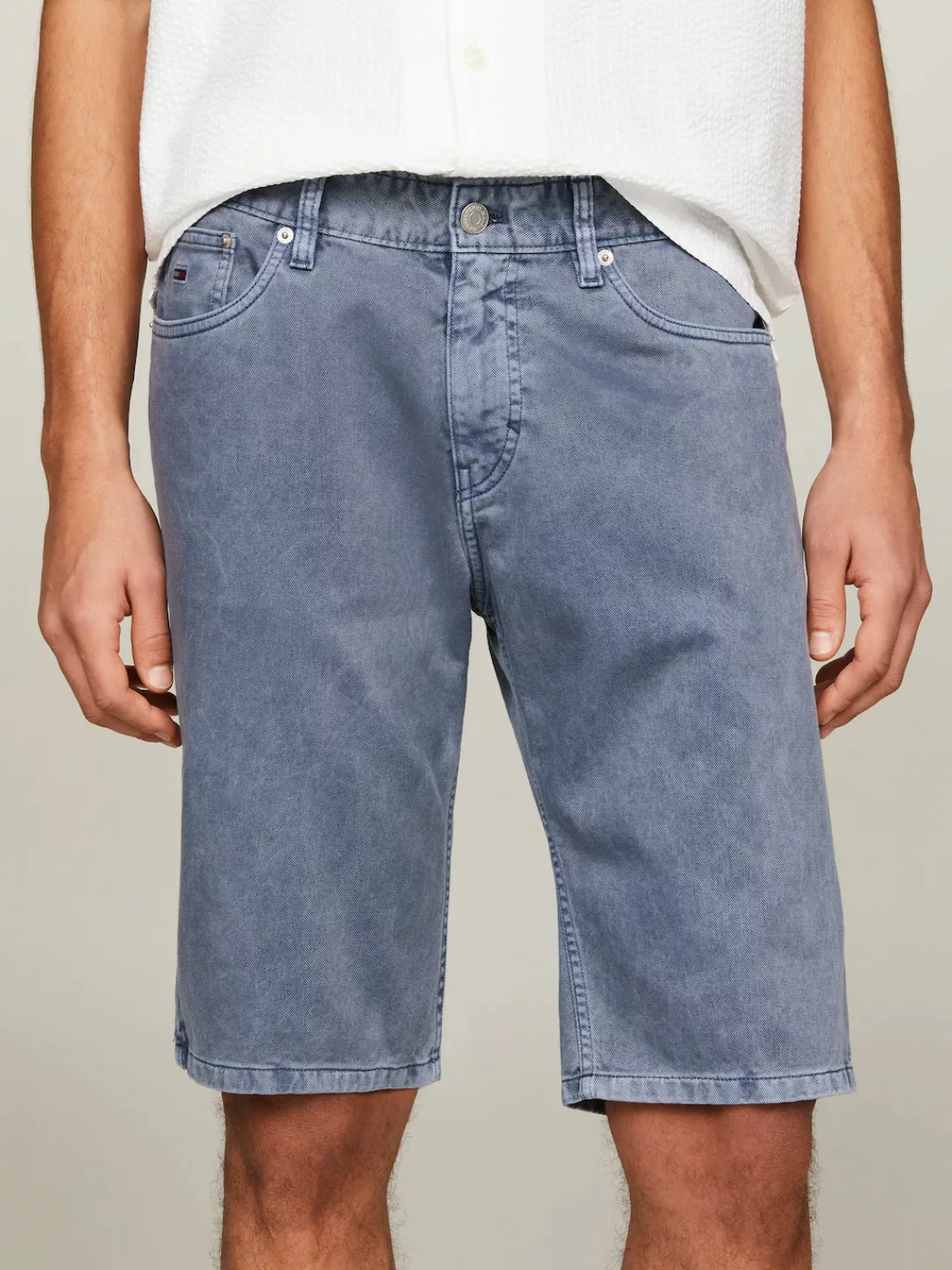 Tommy Jeans Shorts TJM RYAN GARMENT DYE SHORT leicht gewachsene Optik günstig online kaufen