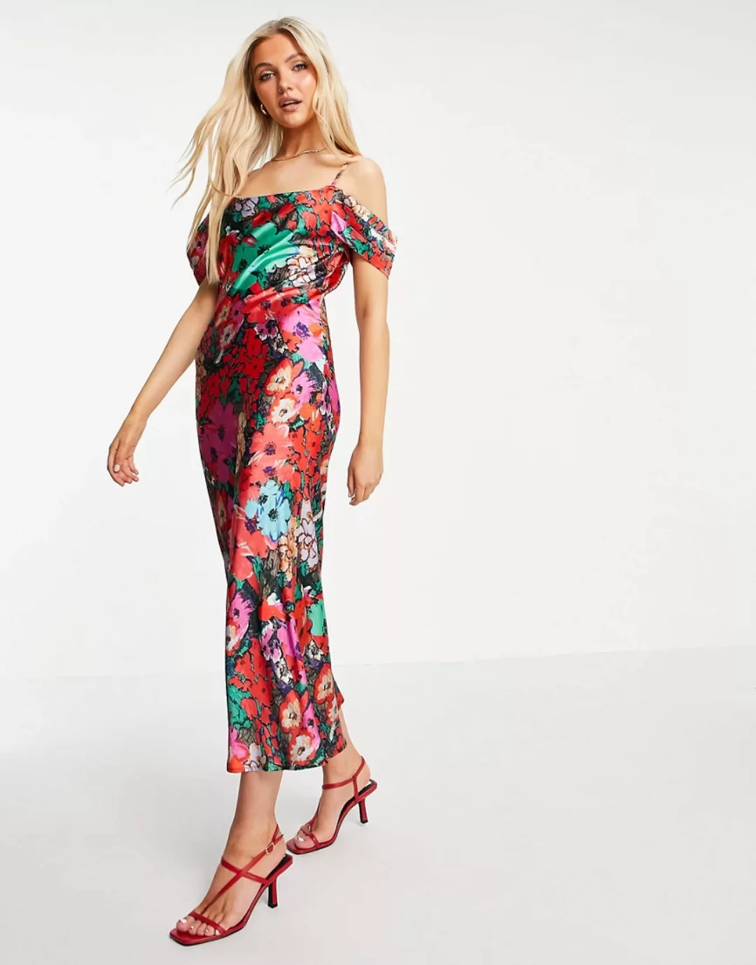 Hope & Ivy – Midaxi-Trägerkleid aus Satin mit Blumenmuster und Zierausschni günstig online kaufen