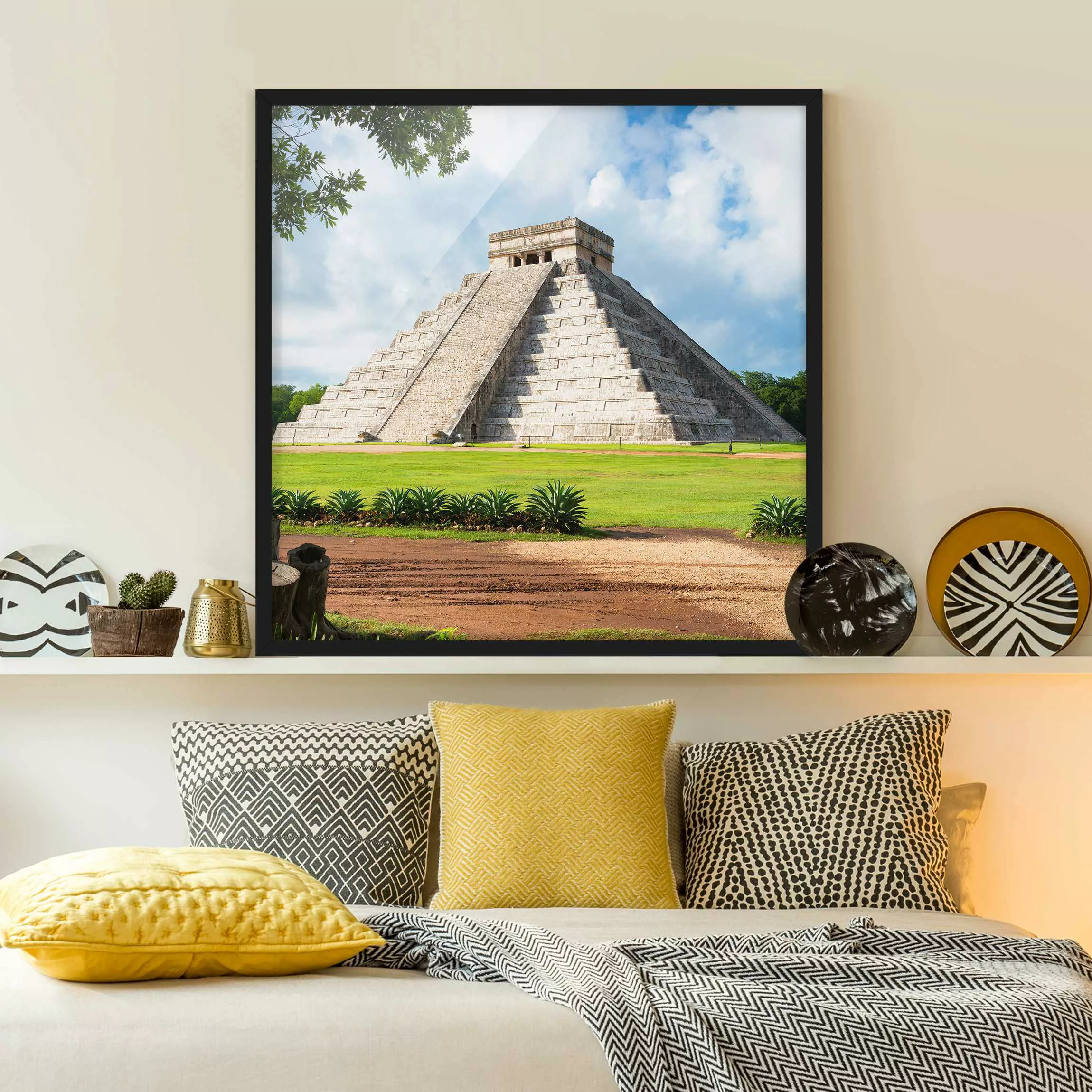 Bild mit Rahmen Natur & Landschaft - Quadrat El Castillo Pyramide günstig online kaufen