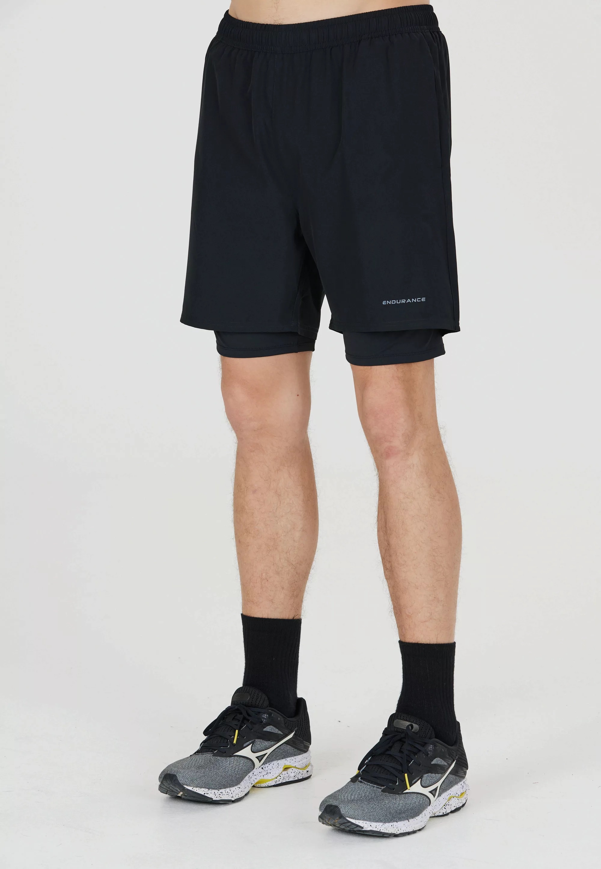 ENDURANCE Shorts "Kros", Im 2-in-1-Design mit Quick Dry und Stretch-Funktio günstig online kaufen