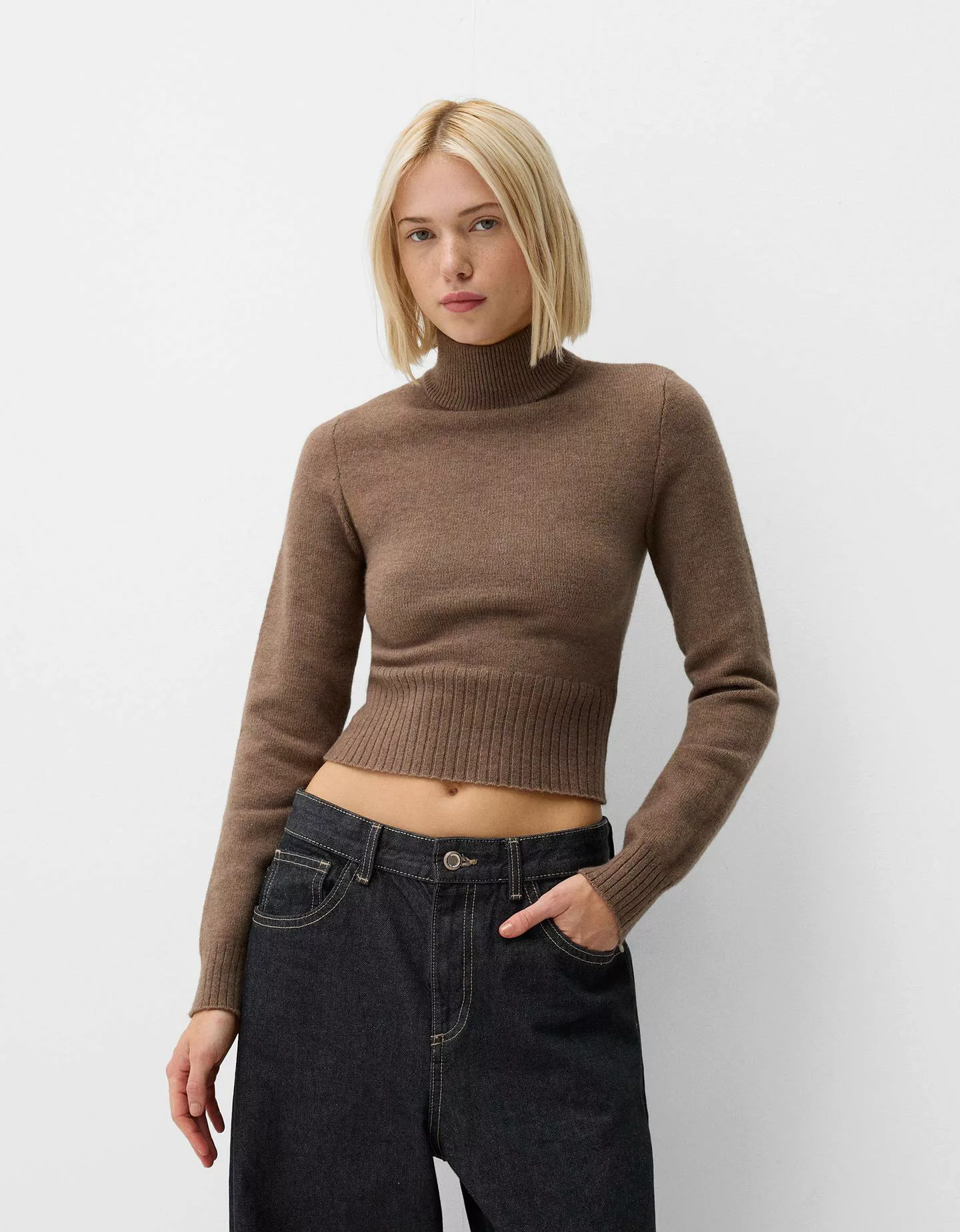 Bershka Pullover Mit Hohem Kragen Damen L Braun günstig online kaufen