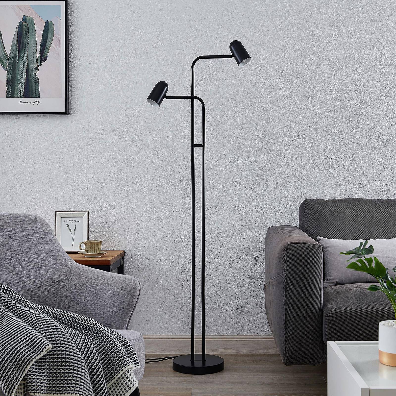 Lindby Skalum Stehlampe, schwarz, zweiflammig günstig online kaufen