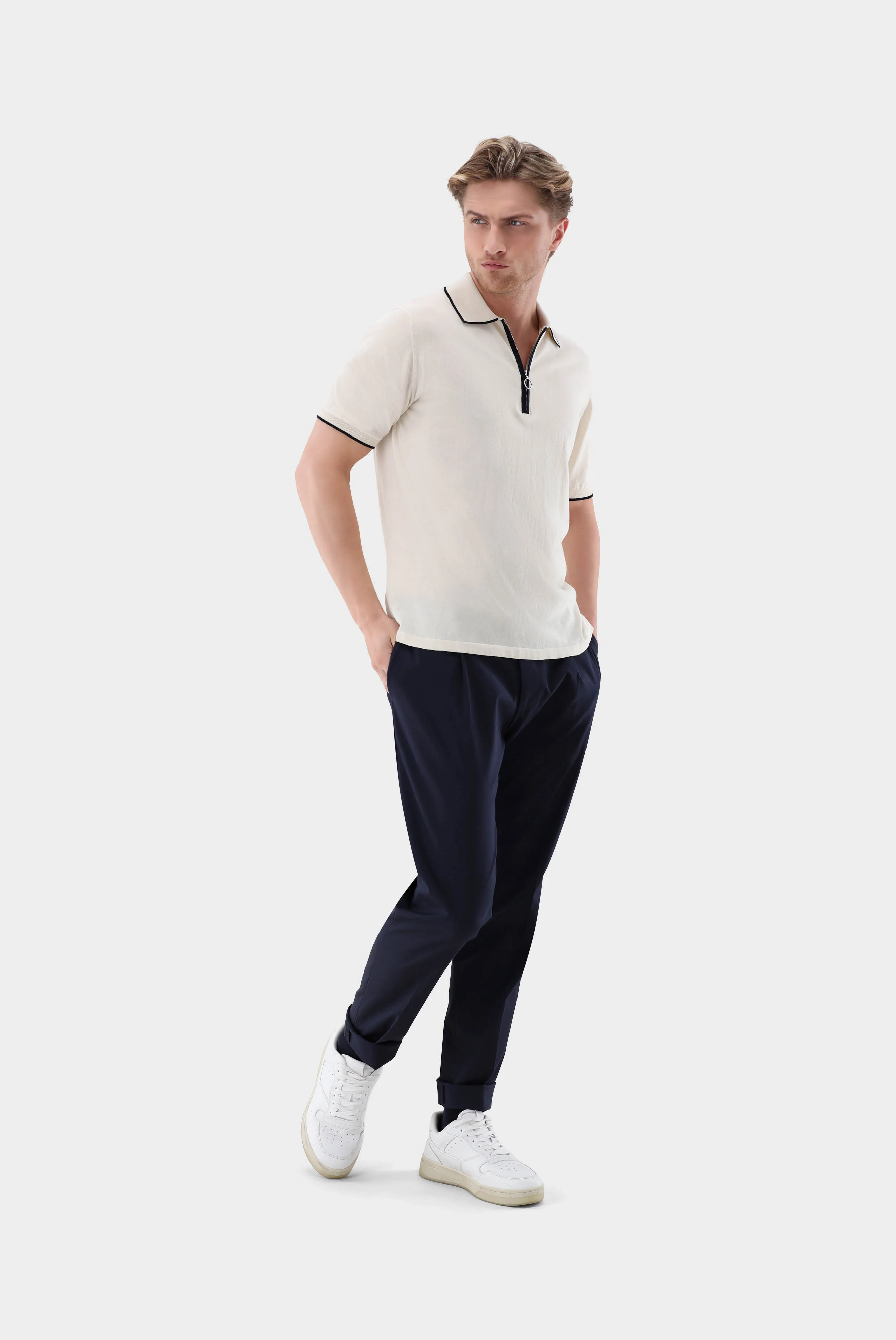 Gestricktes Polo Shirt mit Reißverschluss günstig online kaufen