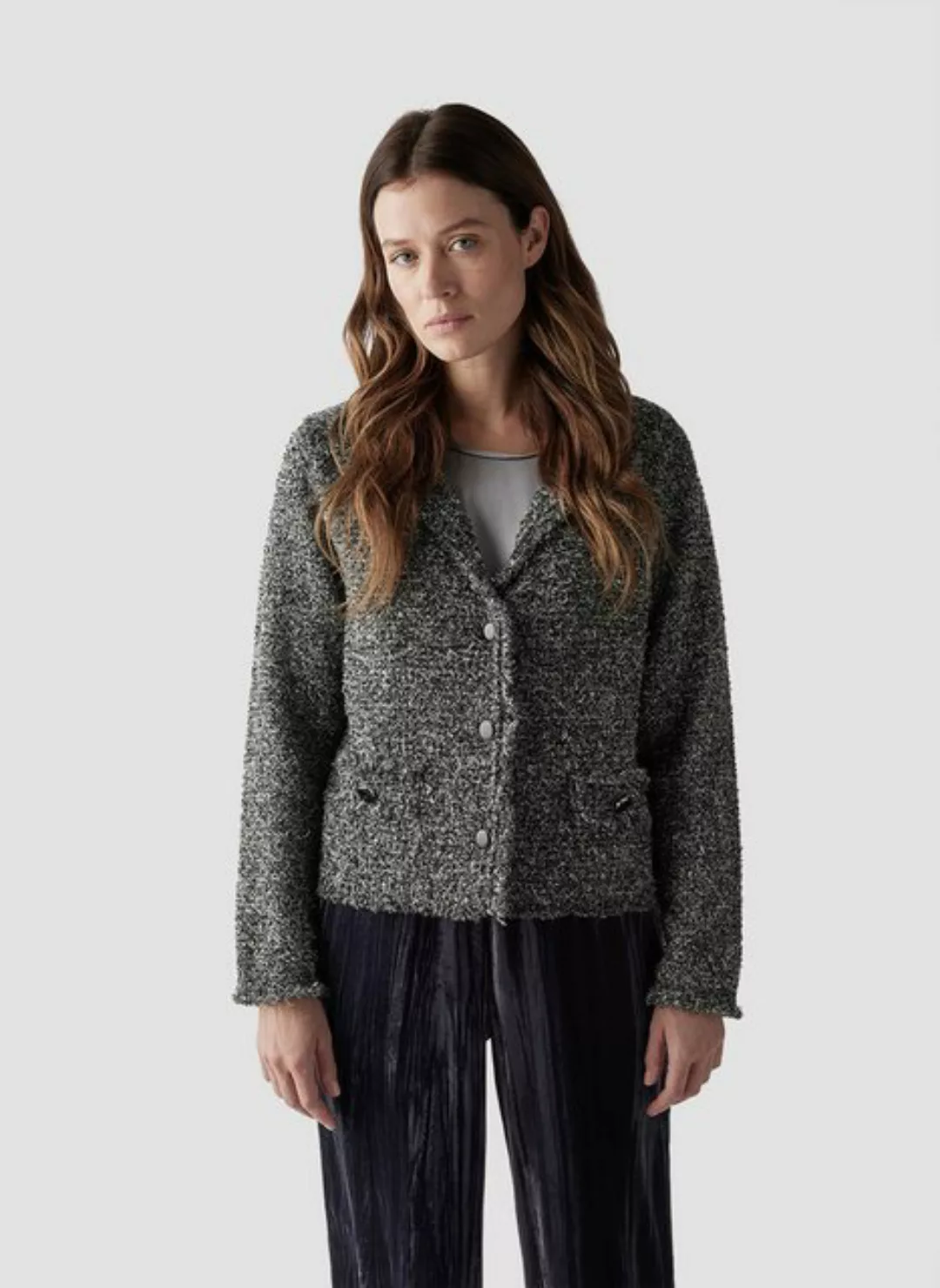 LeComte Strickjacke LeComte Bouclé-Strickjacke mit V-Ausschnitt und Knopfde günstig online kaufen