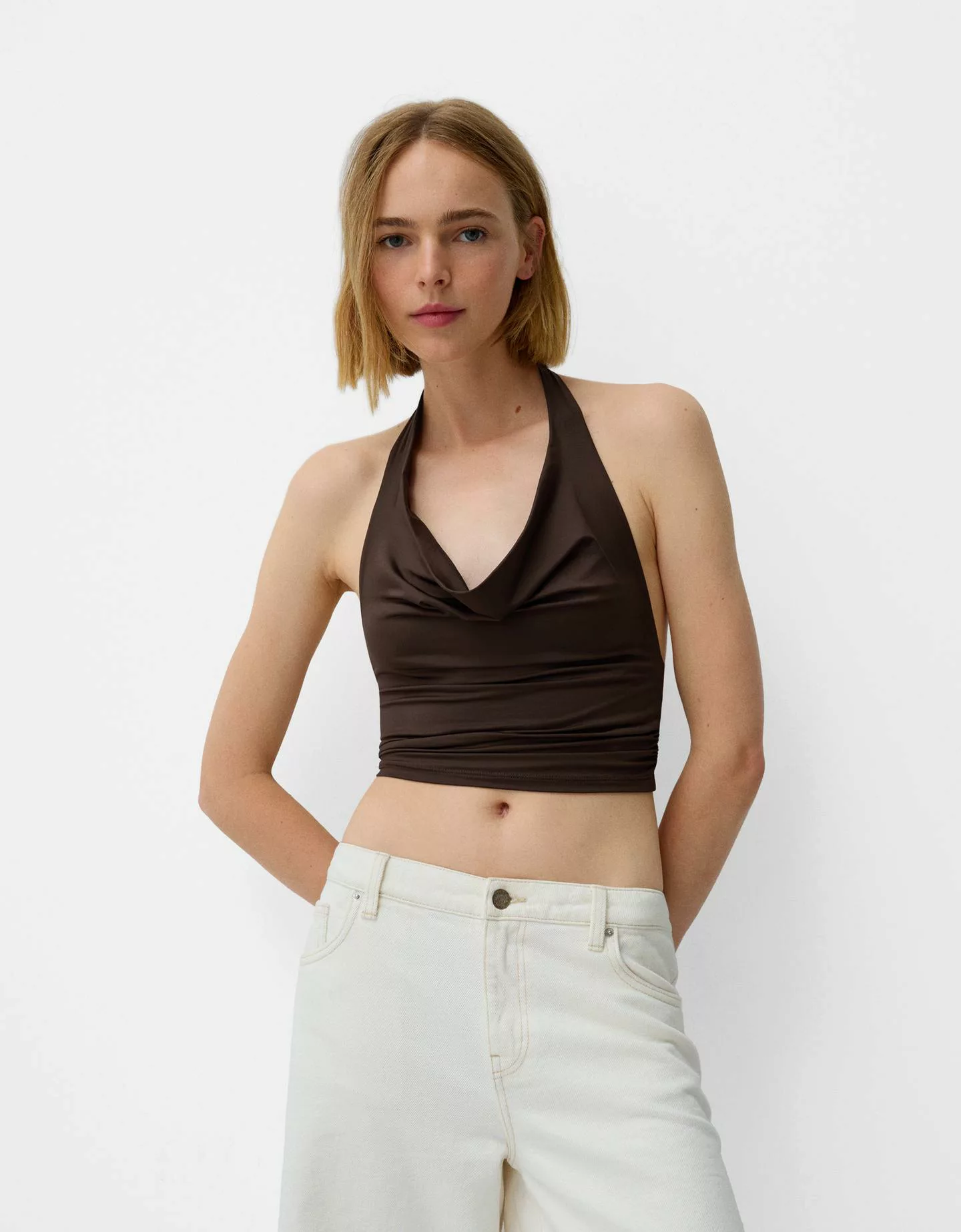 Bershka Drapiertes Neckholder-Top Damen M Braun günstig online kaufen