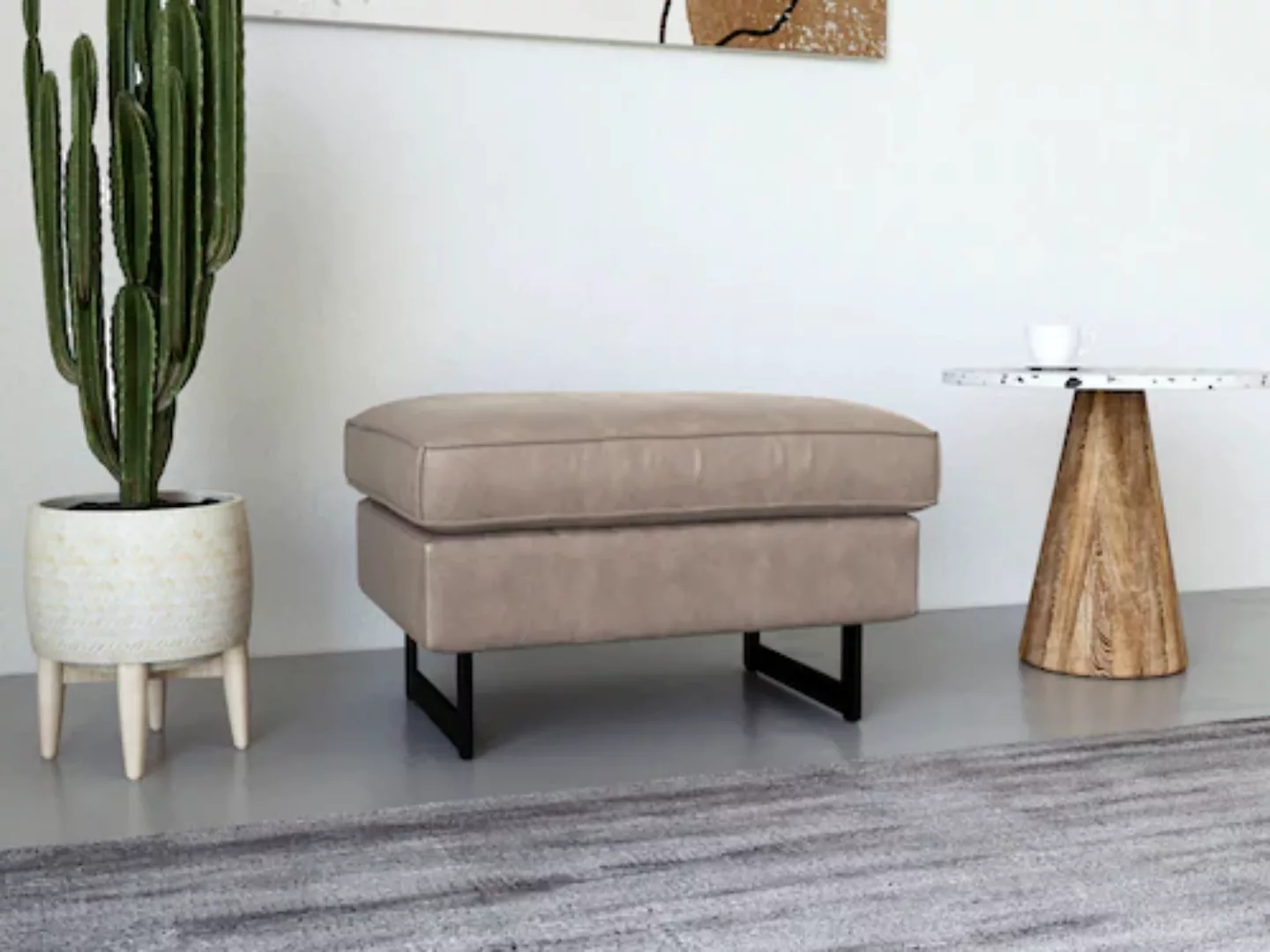 Places of Style Hocker »Pinto«, mit Keder, Metallfüßen und auch in Cord Bez günstig online kaufen