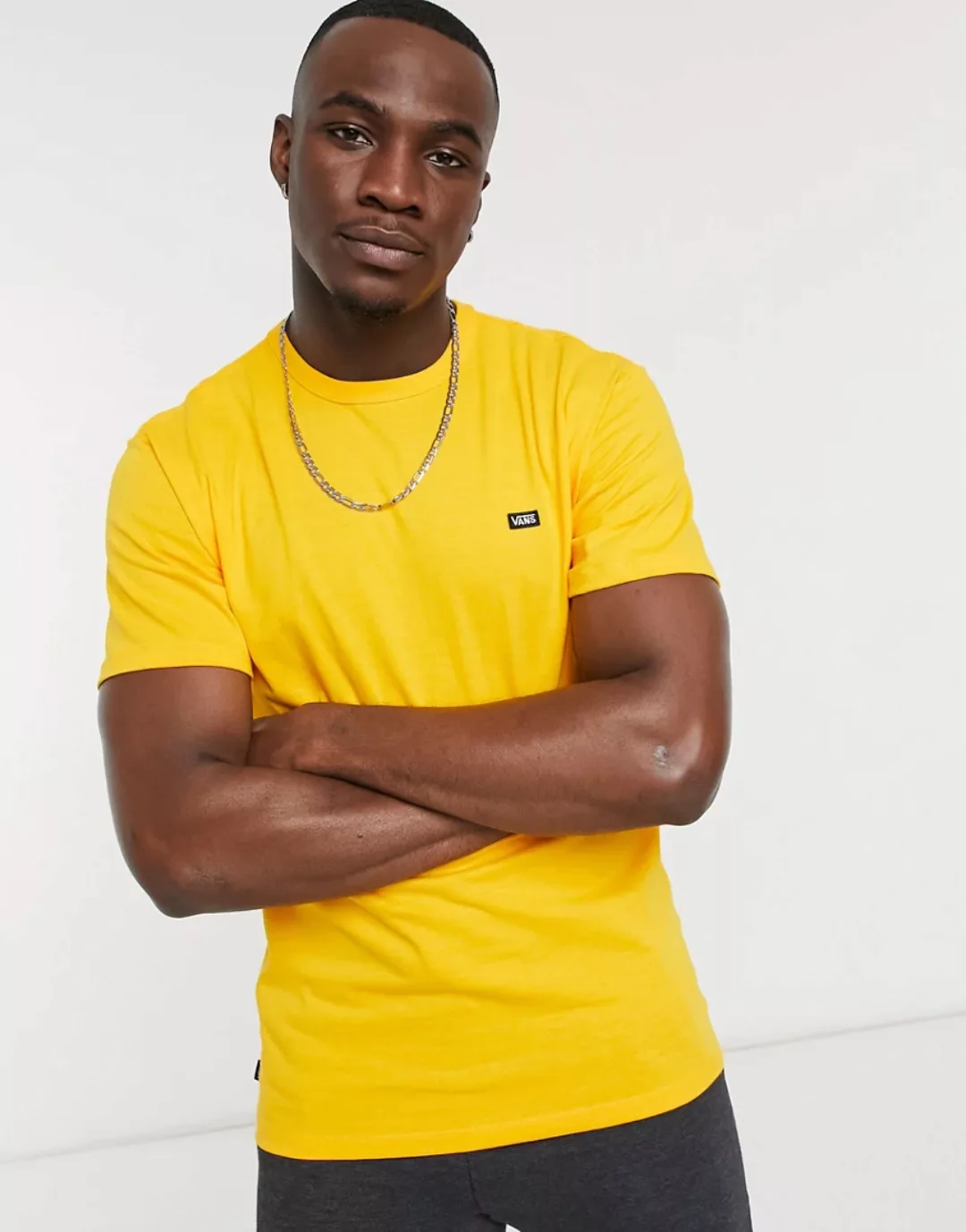 Vans – Off The Wall Classic – T-Shirt in Gelb mit Grafik günstig online kaufen