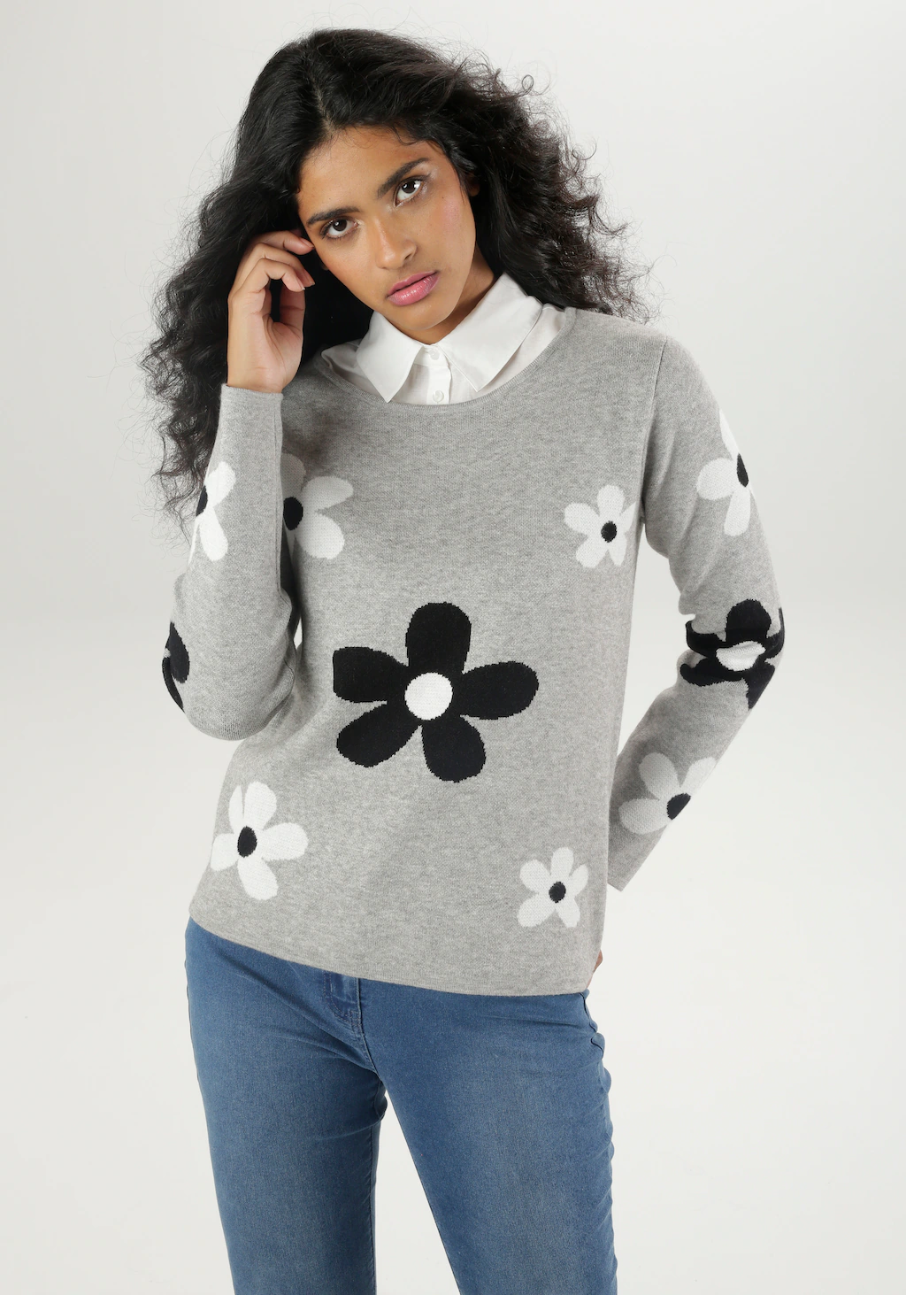 Aniston SELECTED Strickpullover, mit elegantem Blumenmuster günstig online kaufen