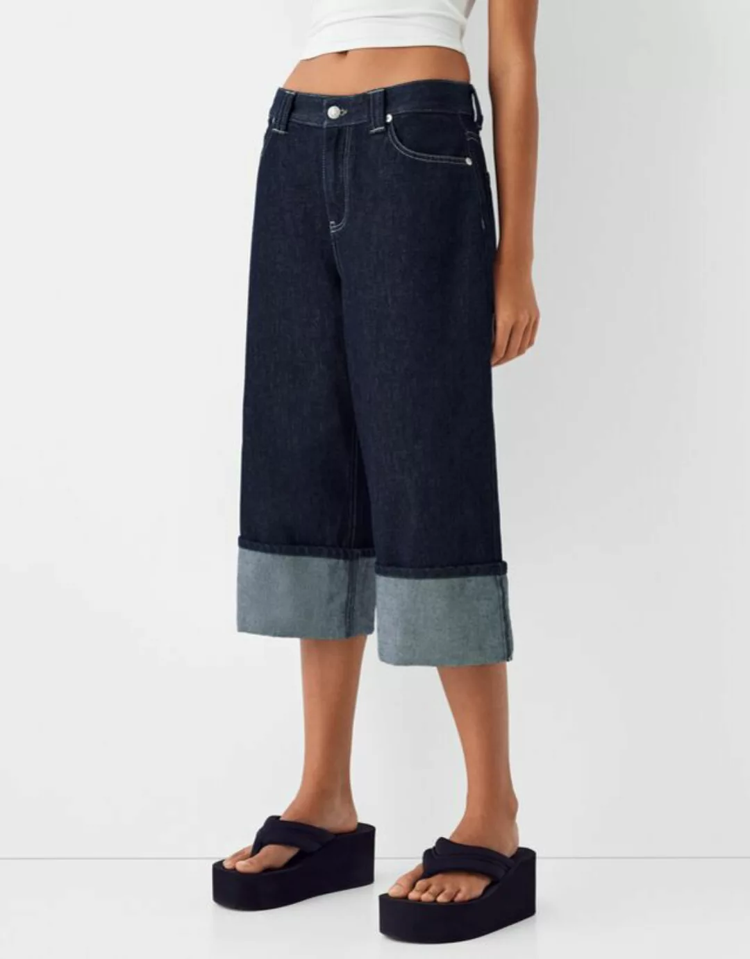 Bershka Jort-Bermudas Aus Denim Mit Umgeschlagenem Saum Damen 34 Marinenbla günstig online kaufen