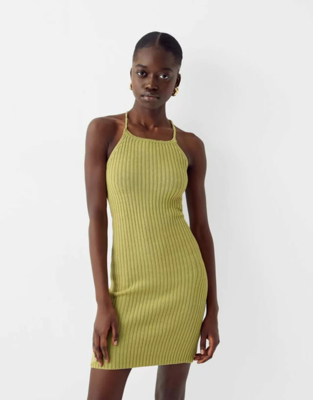 Bershka Kleid Im Rustikalen Stil Mit Freiem Rücken Damen L Grün günstig online kaufen