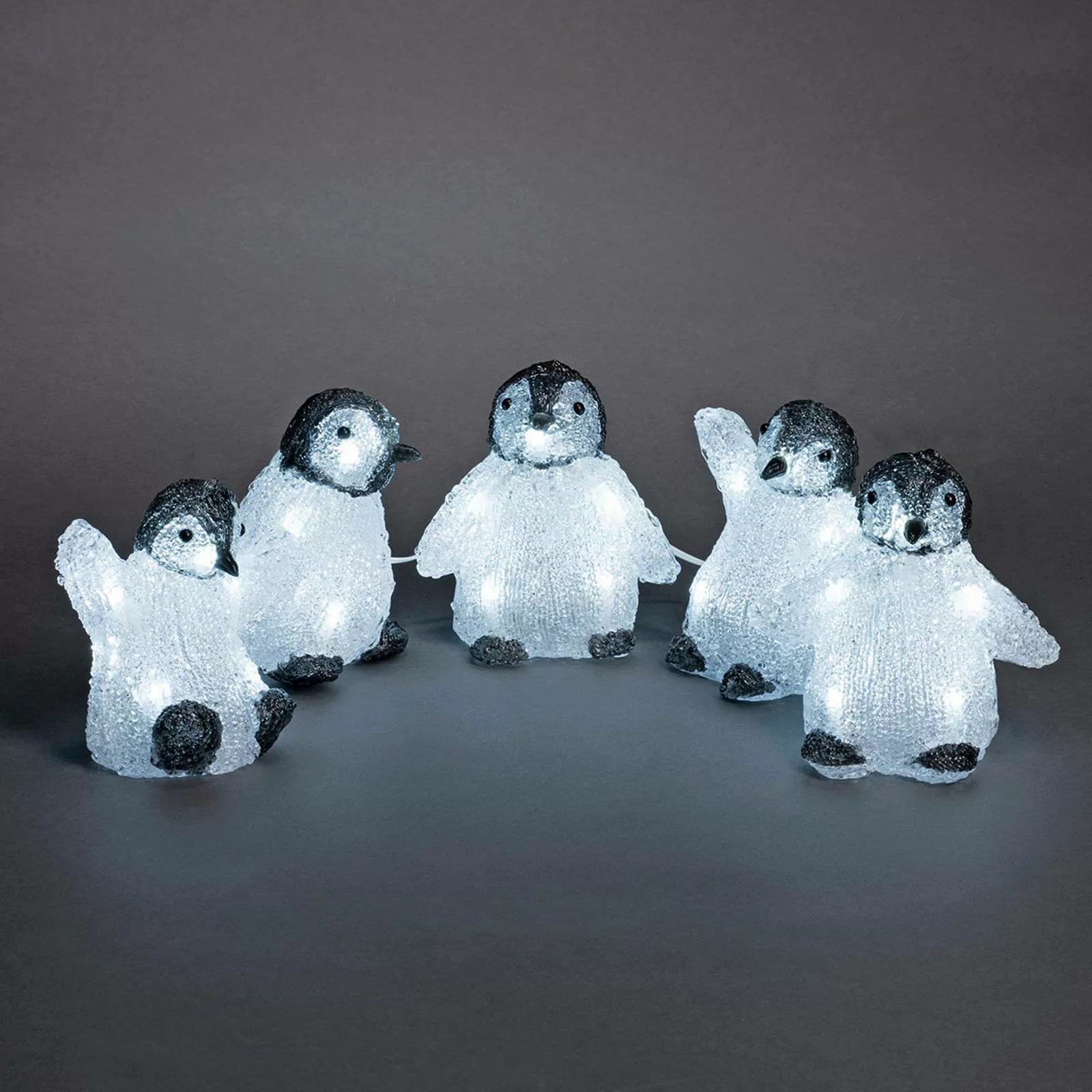 Fünferset LED-Acryl-Leuchtfiguren Babypinguine günstig online kaufen